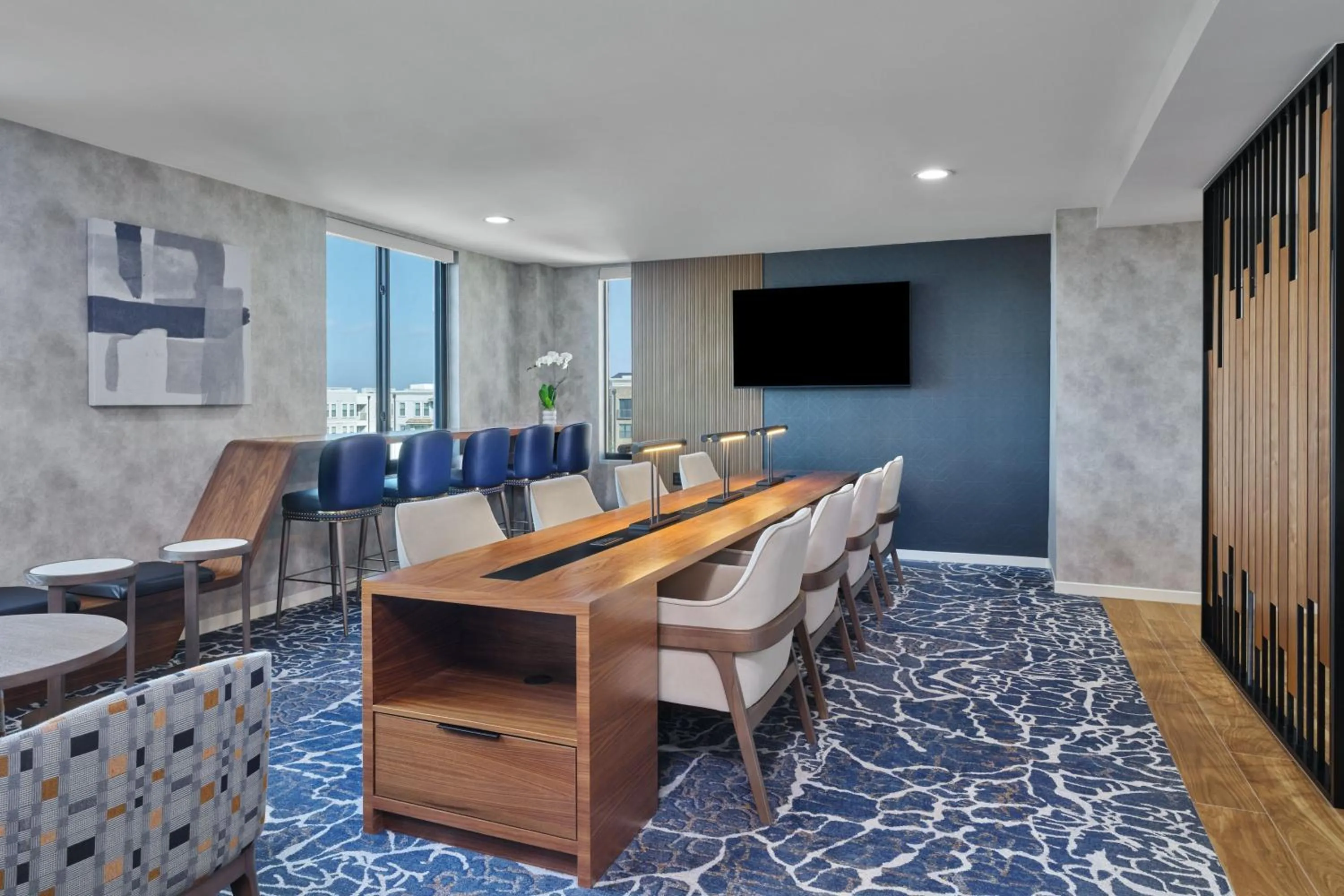 Lounge or bar in Sheraton Hotel Stonebriar