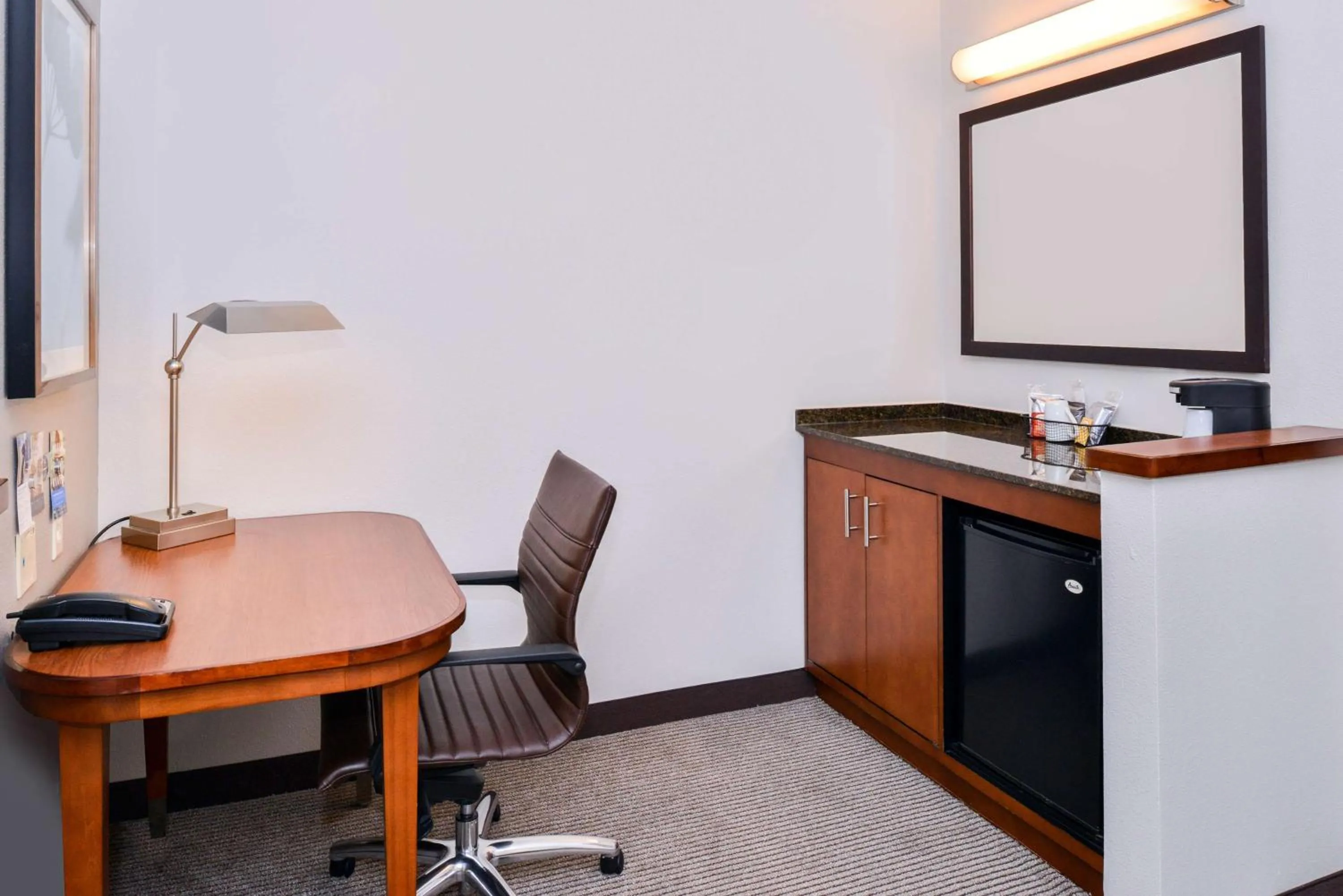 Bedroom in Hyatt Place Chesapeake