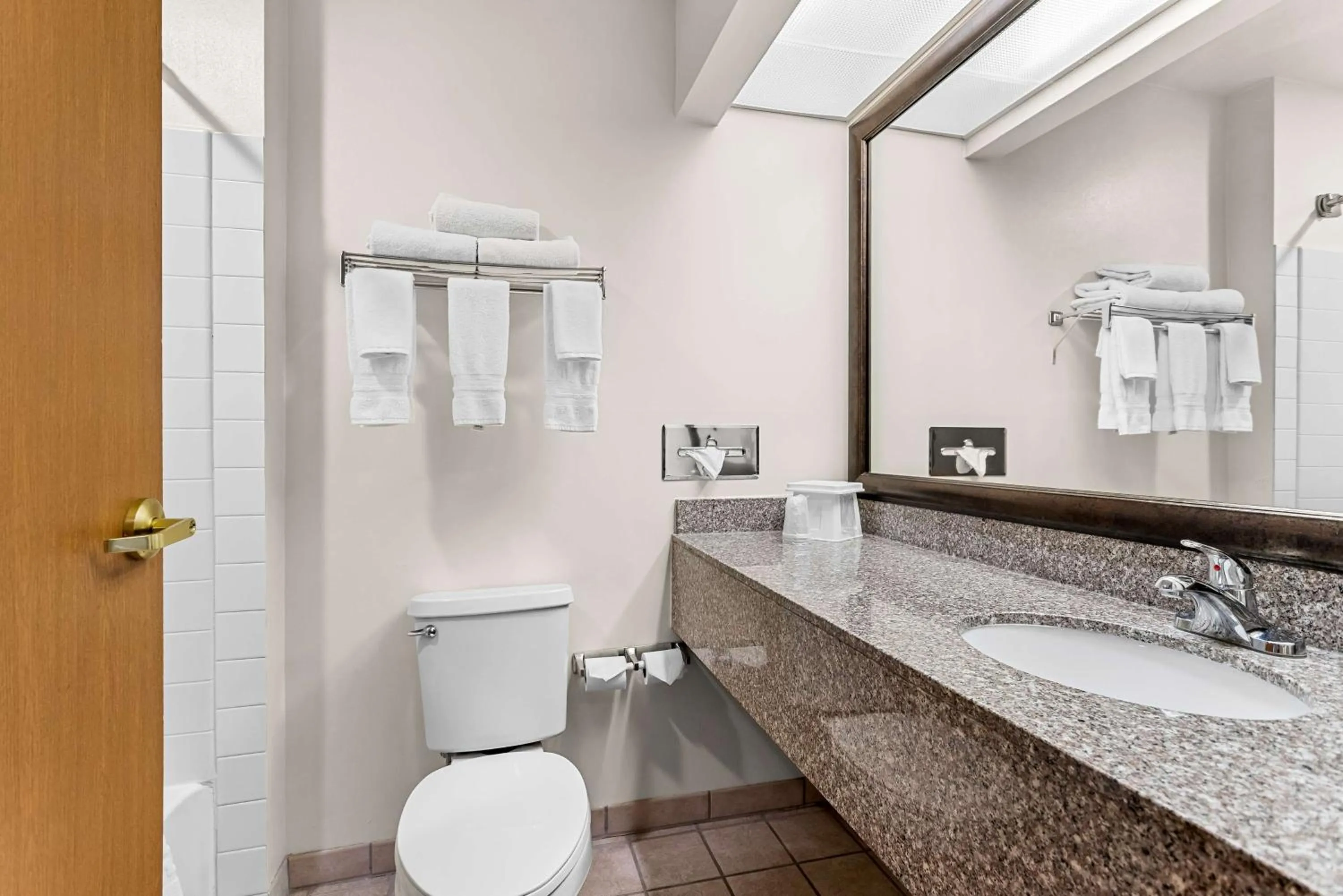 Bathroom in Best Western Socorro Hotel & Suites