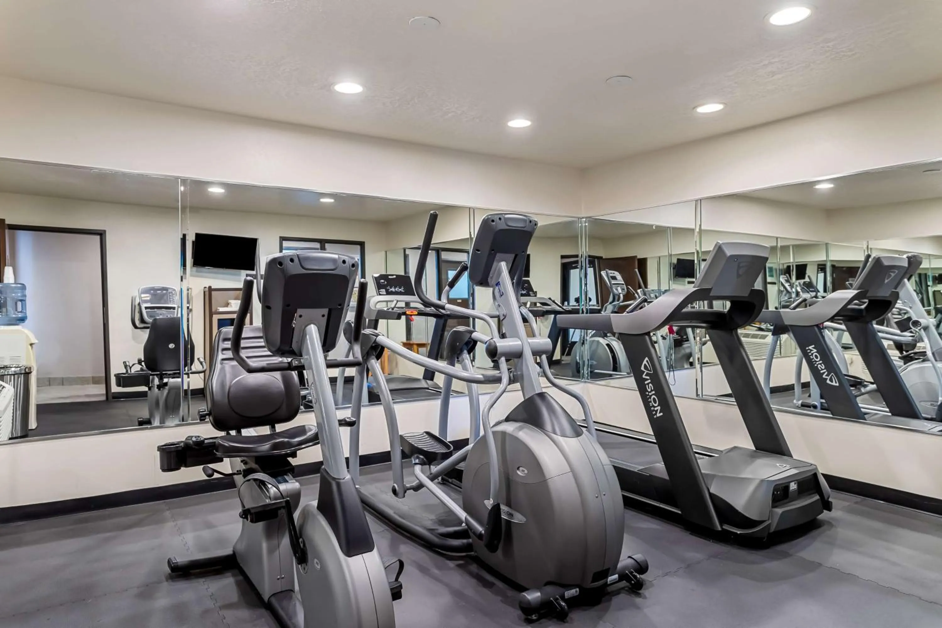 Fitness centre/facilities in Best Western Socorro Hotel & Suites