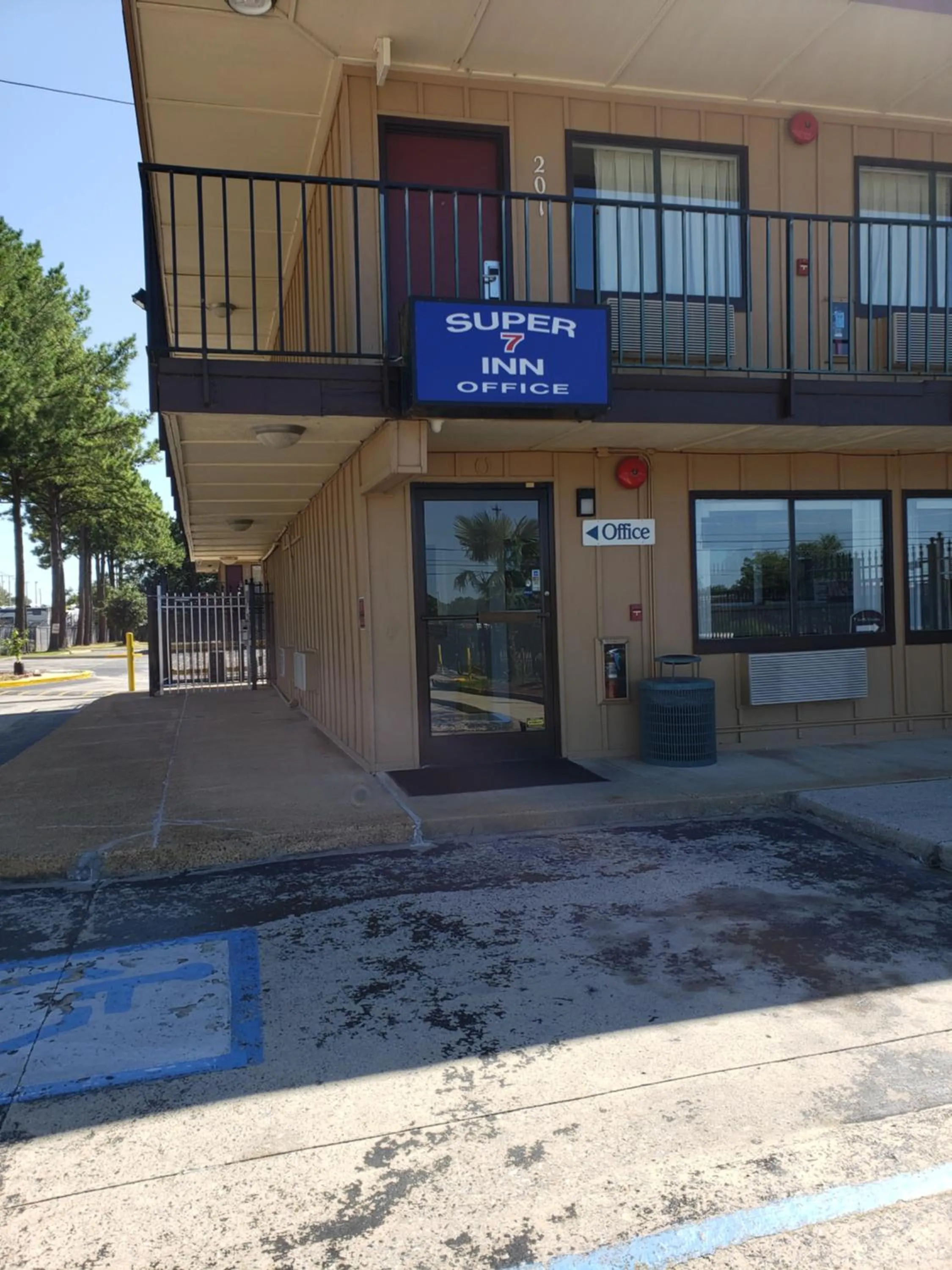 Property building in Super 7 Inn