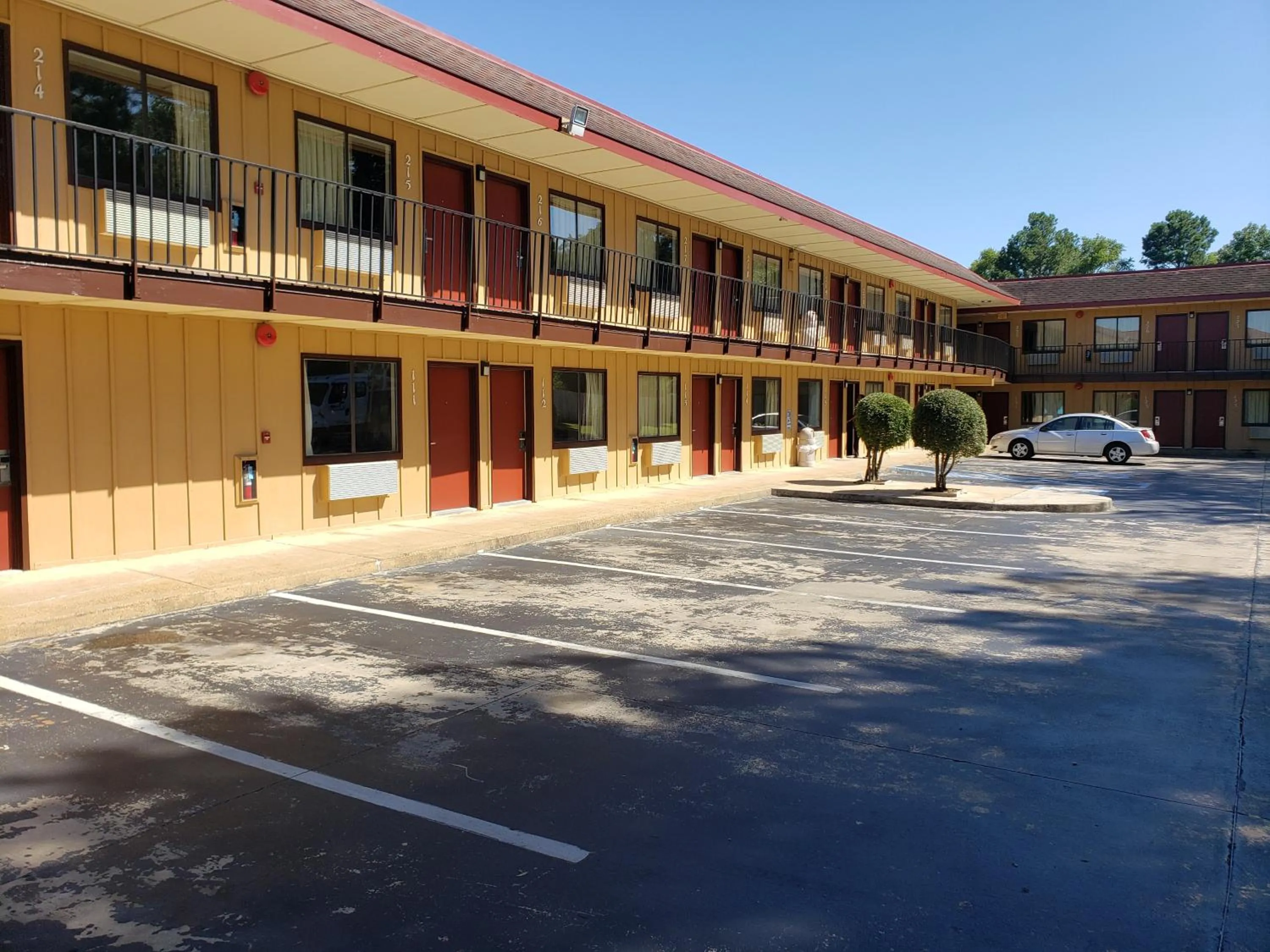 Property building in Super 7 Inn