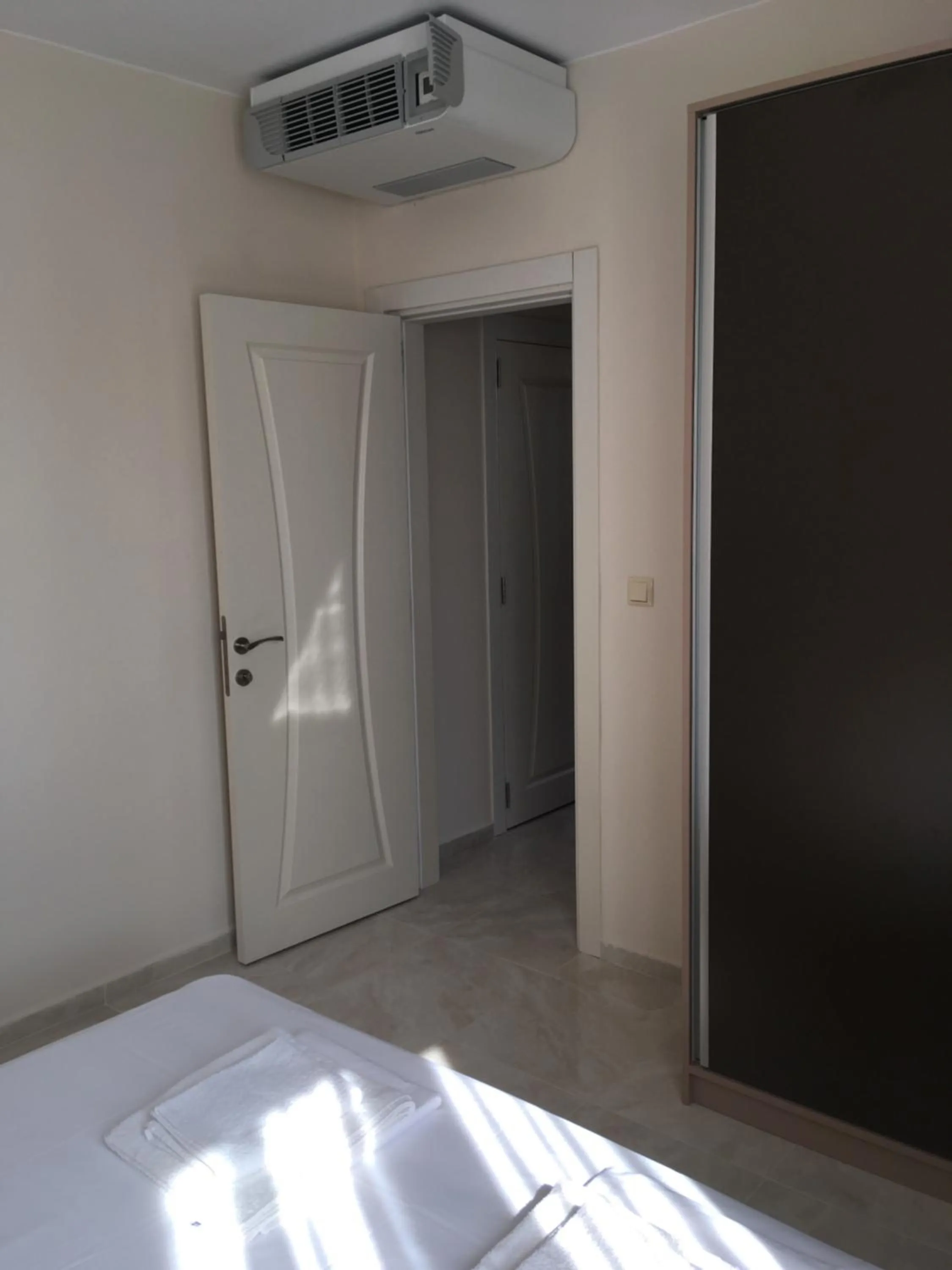 Bed in Vase Apartments