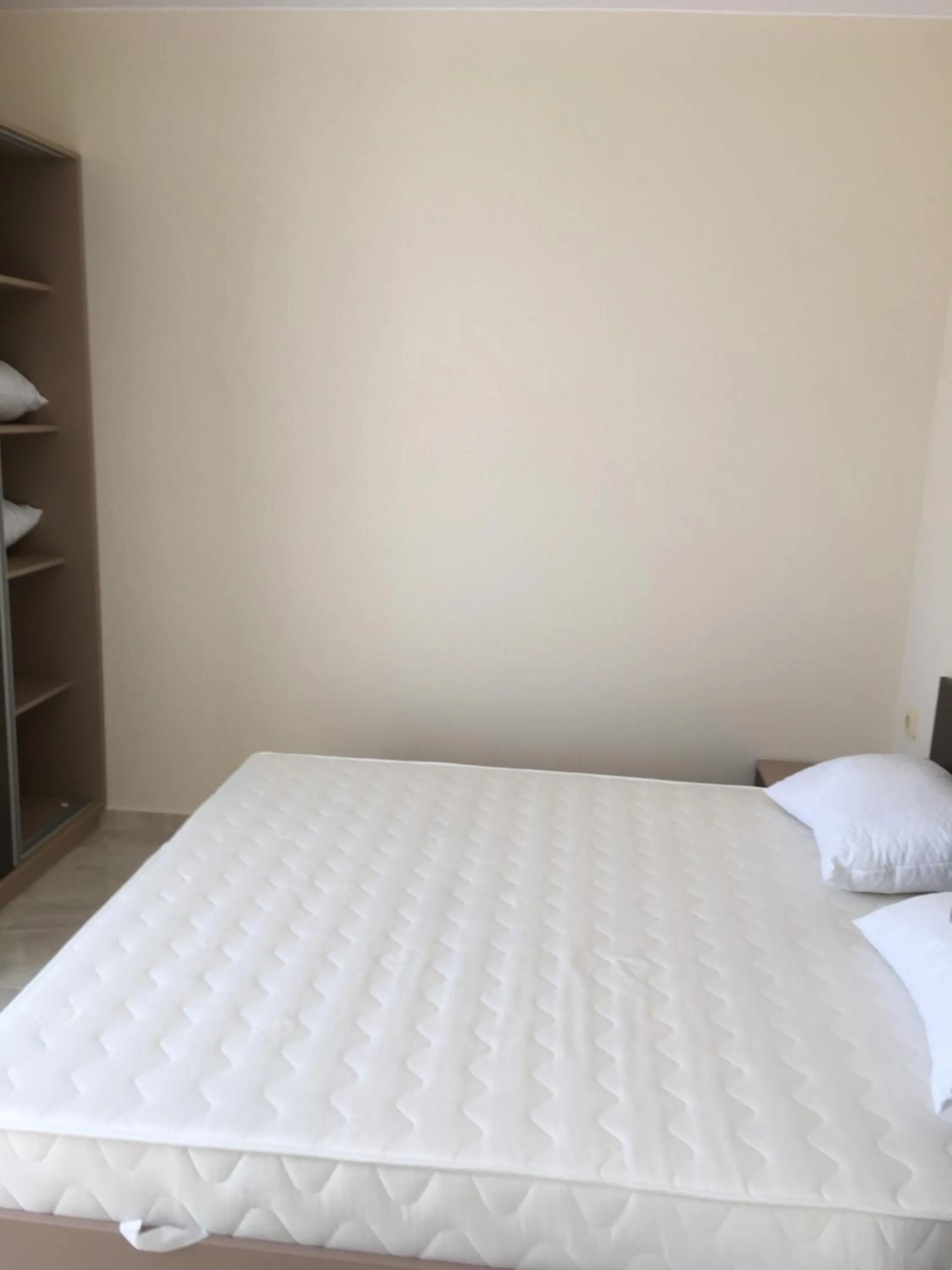 Bed in Vase Apartments