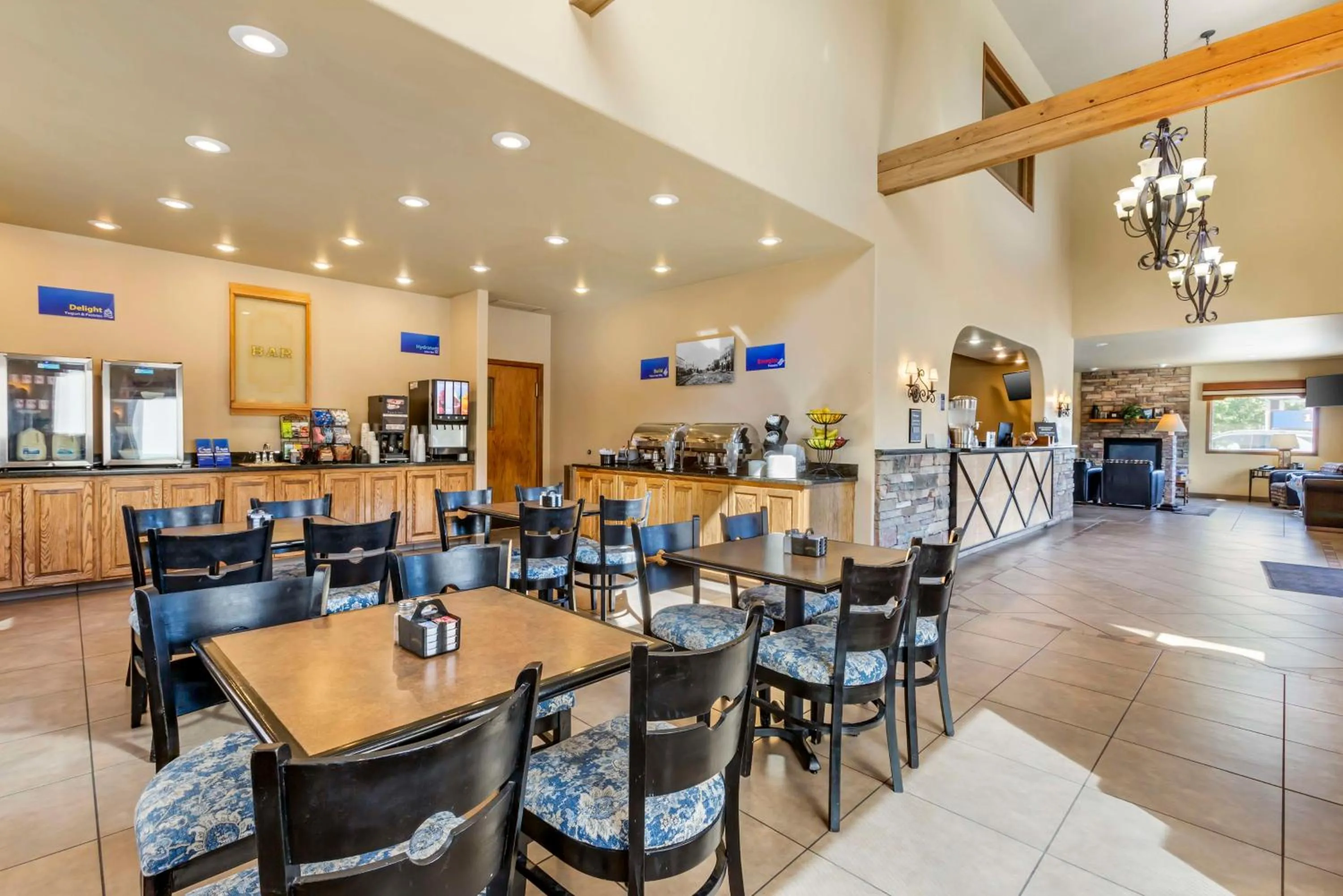 Breakfast in Best Western Sunset Inn