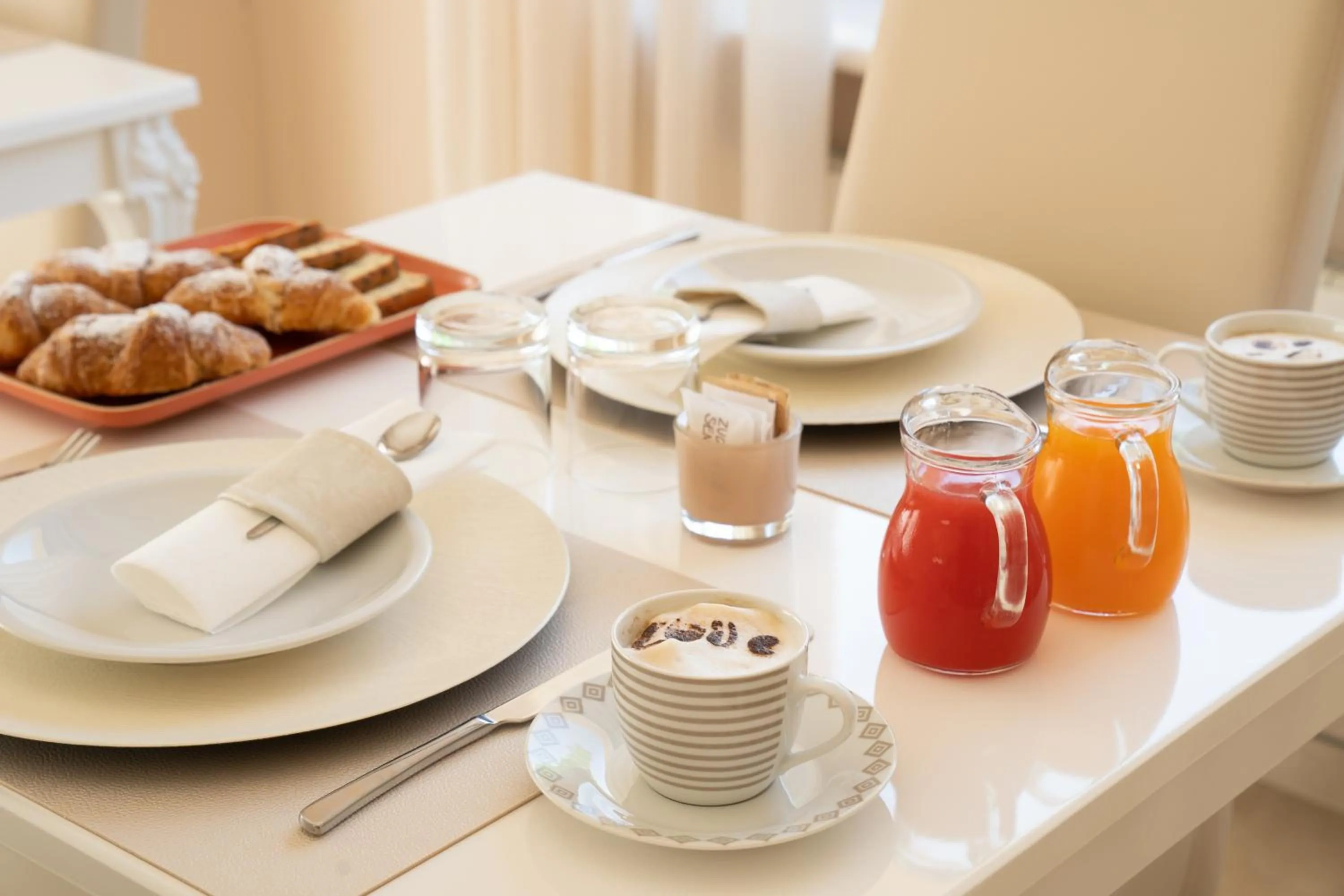 Breakfast in Il Castellaccio Bed & Breakfast