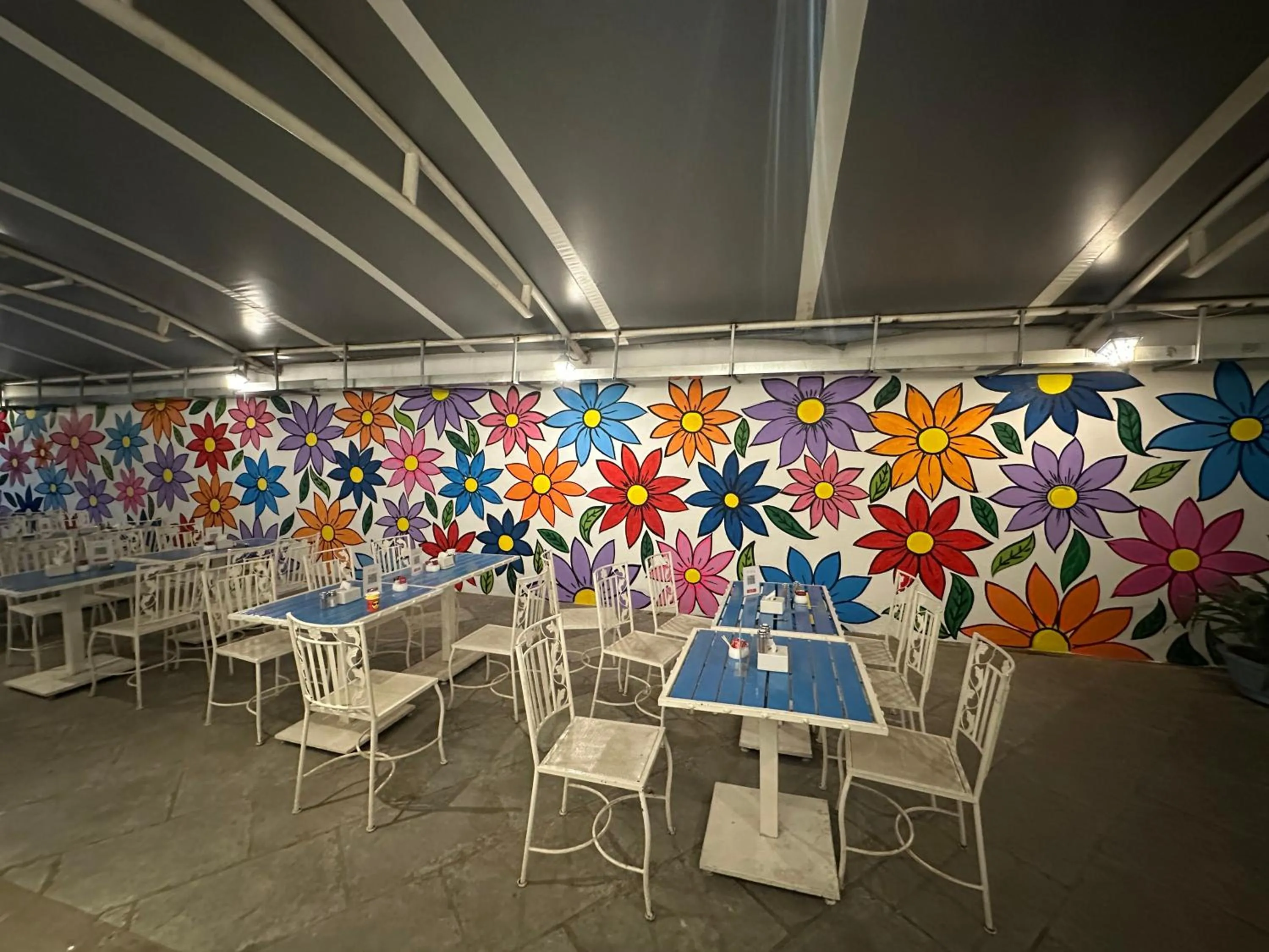 StayBird - B Suite, Business Hotel, Kharadi