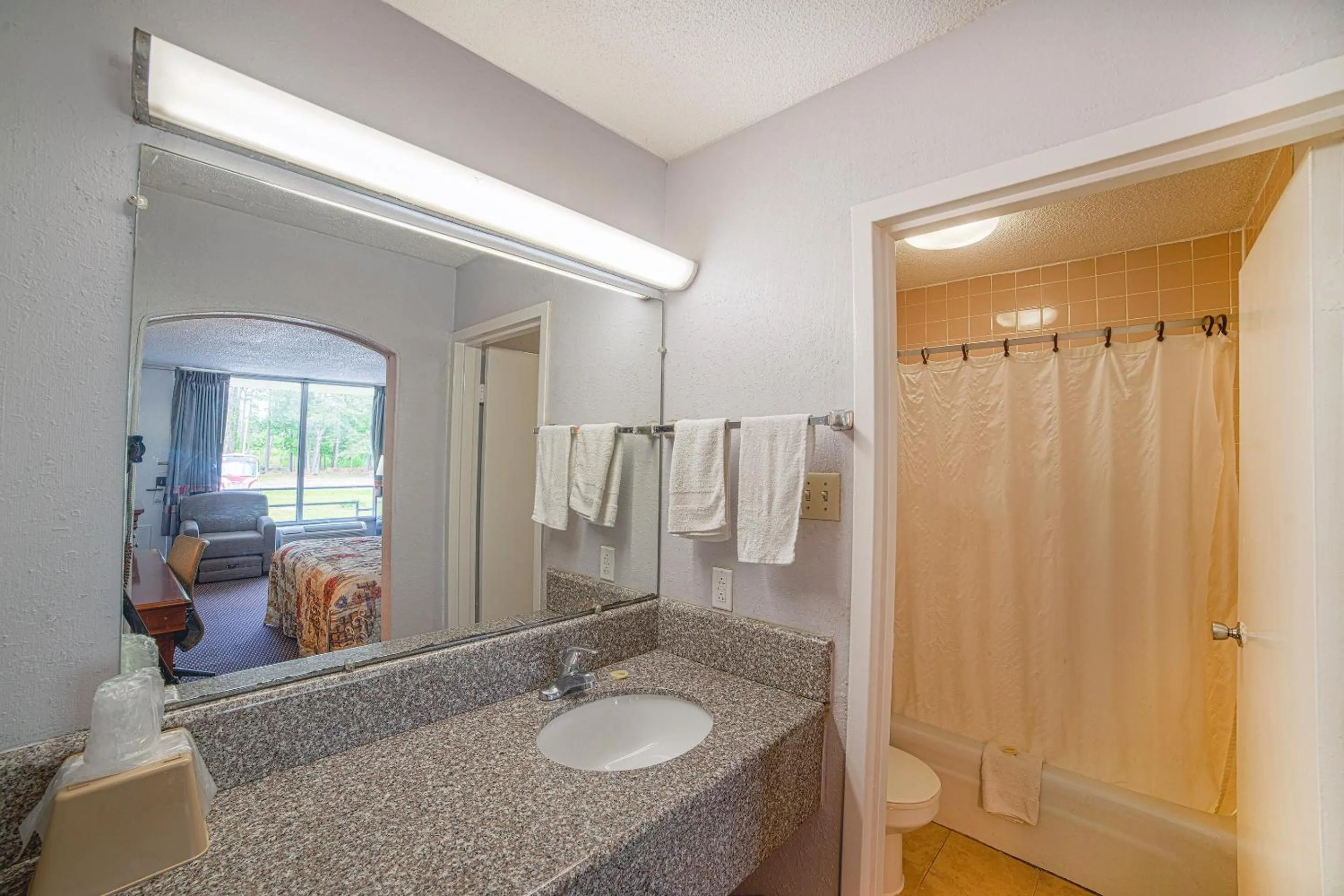 Bathroom in Masters Inn Selma Smithfield I-95 By OYO