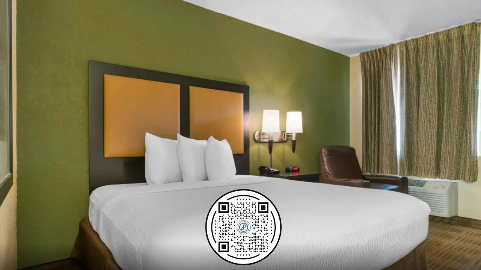 Bed in Extended Stay America Suites - Columbia - West - Interstate 126