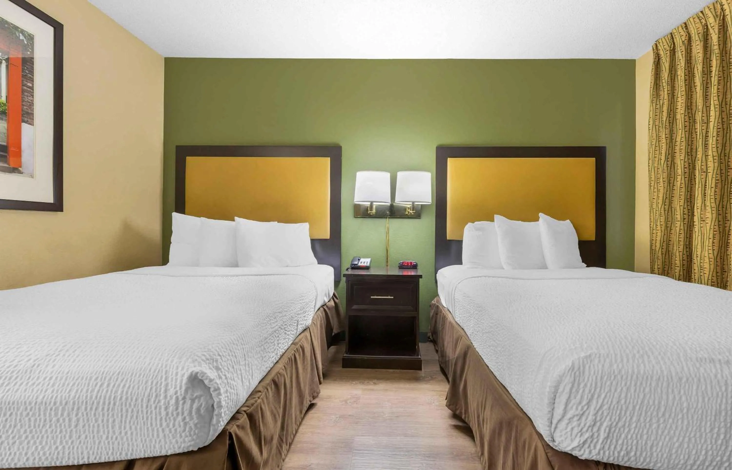 Bedroom, Bed in Extended Stay America Suites - Columbia - West - Interstate 126