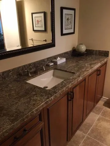 Property building in Shadow Mountain Resort