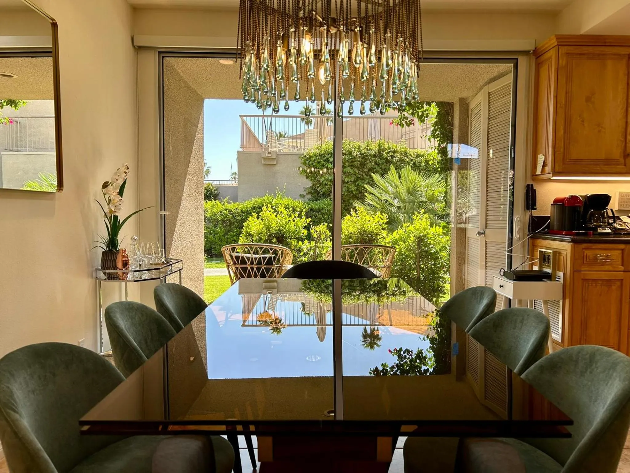 Property building in Shadow Mountain Resort