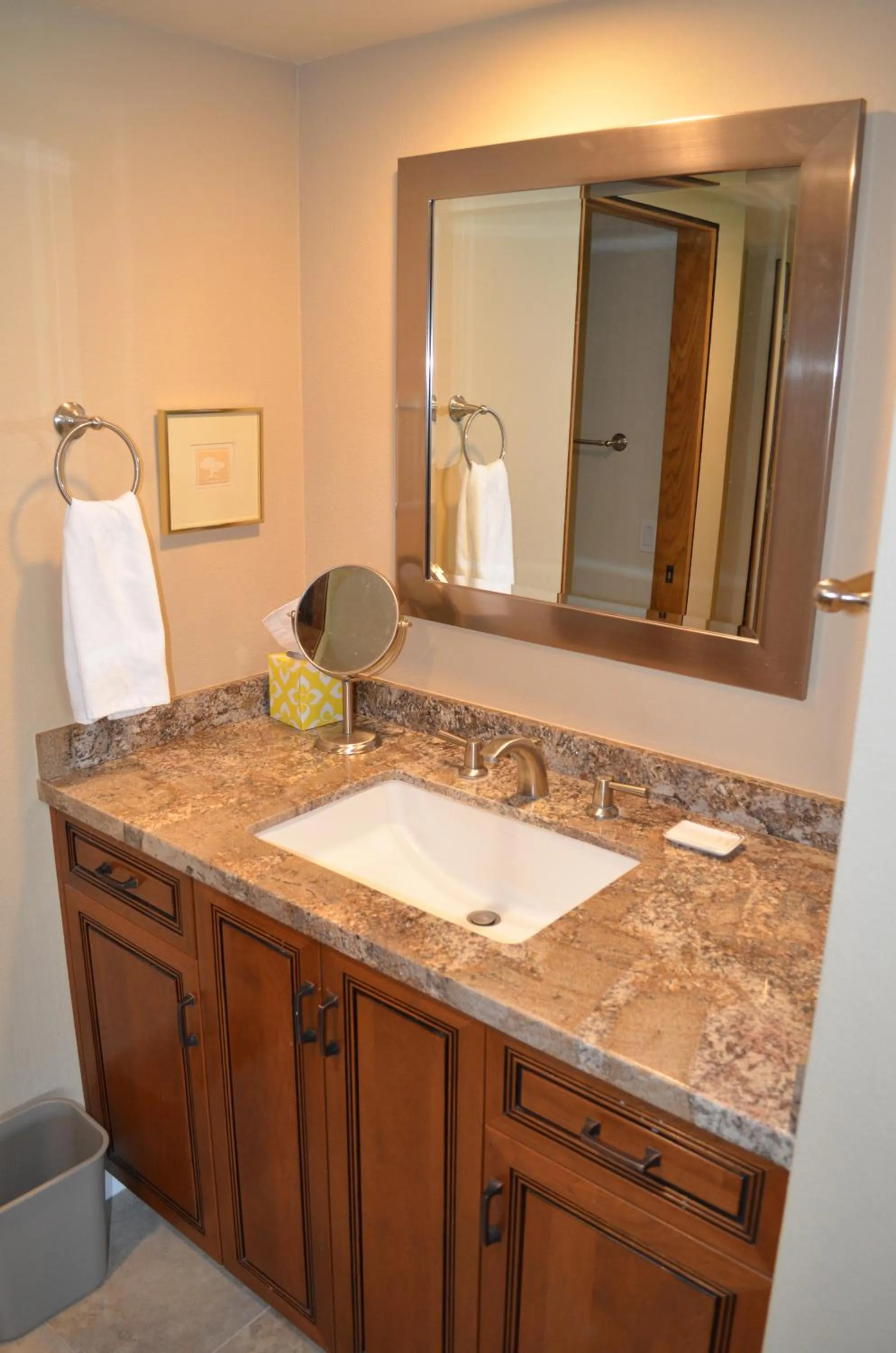 Property building in Shadow Mountain Resort