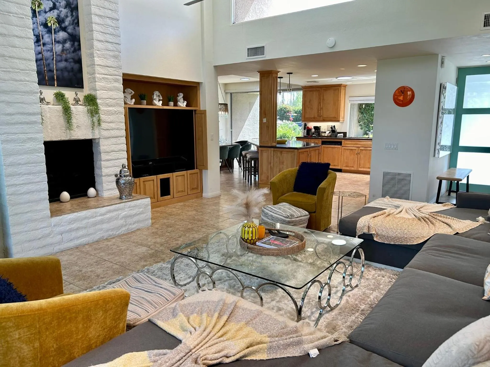 Property building in Shadow Mountain Resort