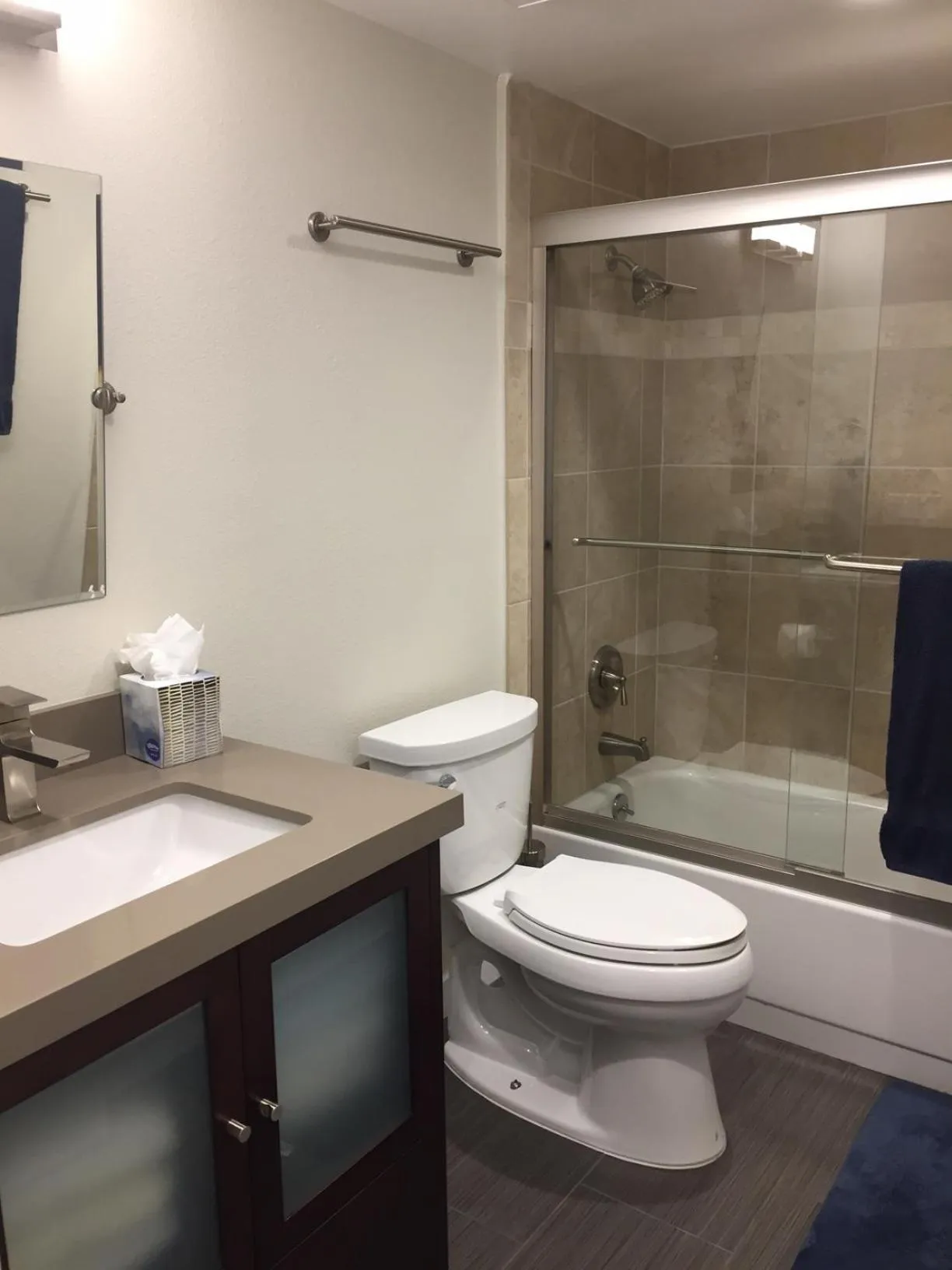 Property building in Shadow Mountain Resort