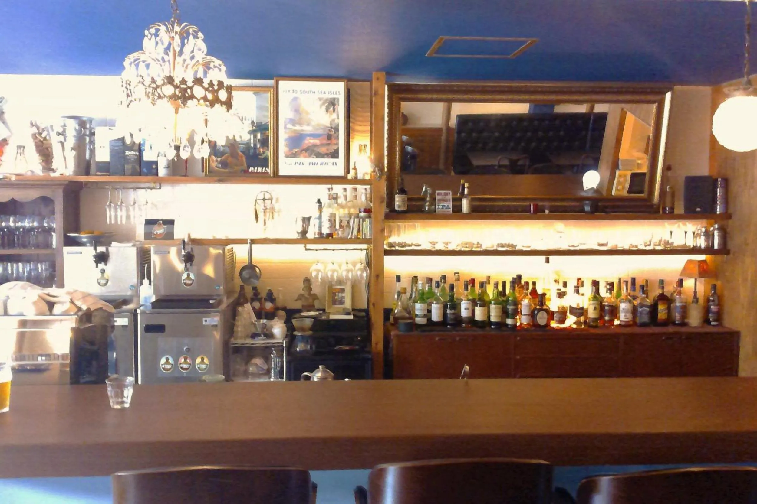 Lounge or bar in DJANGO Hostel & Lounge