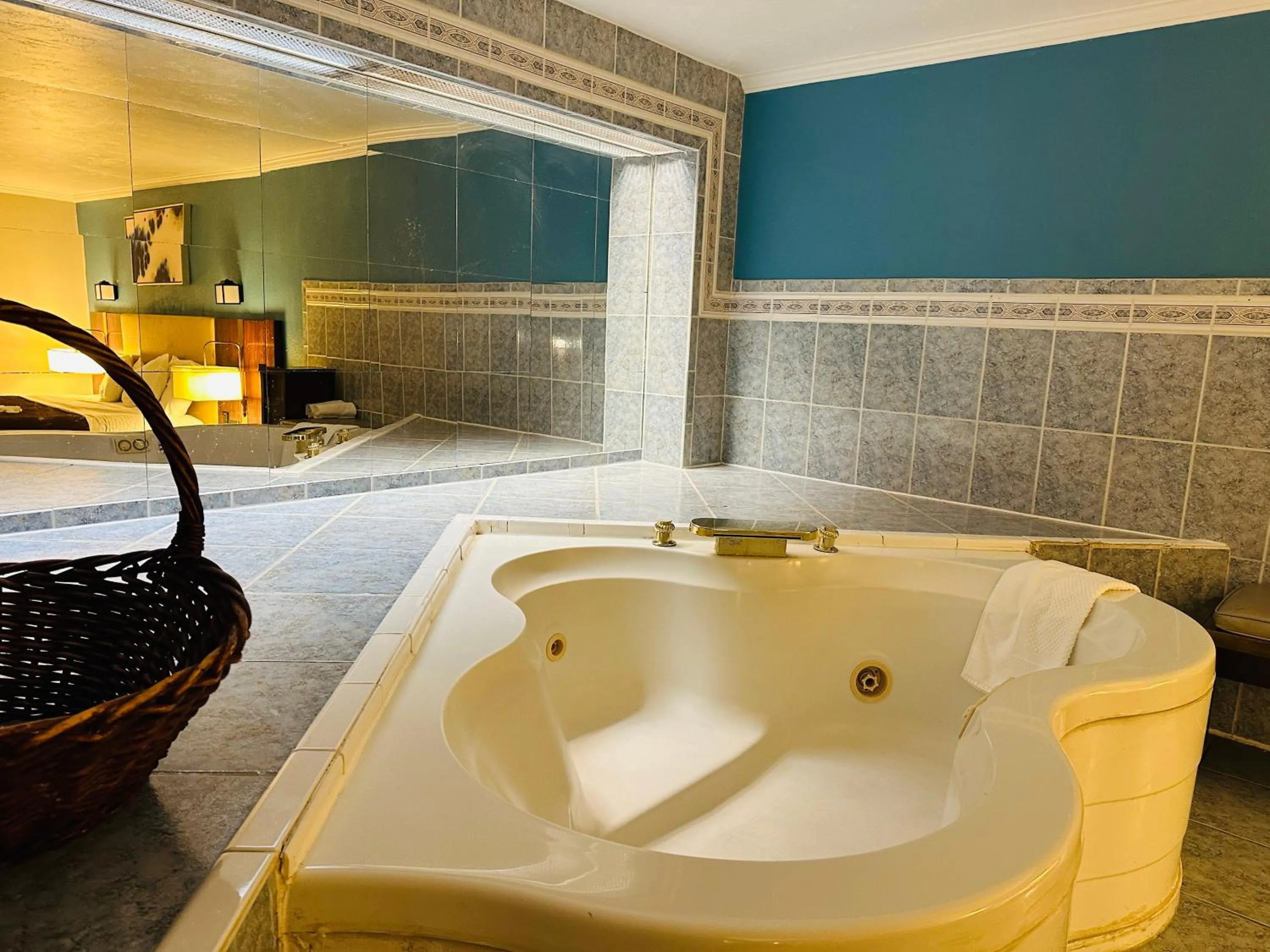 Bed in The Boston Inn