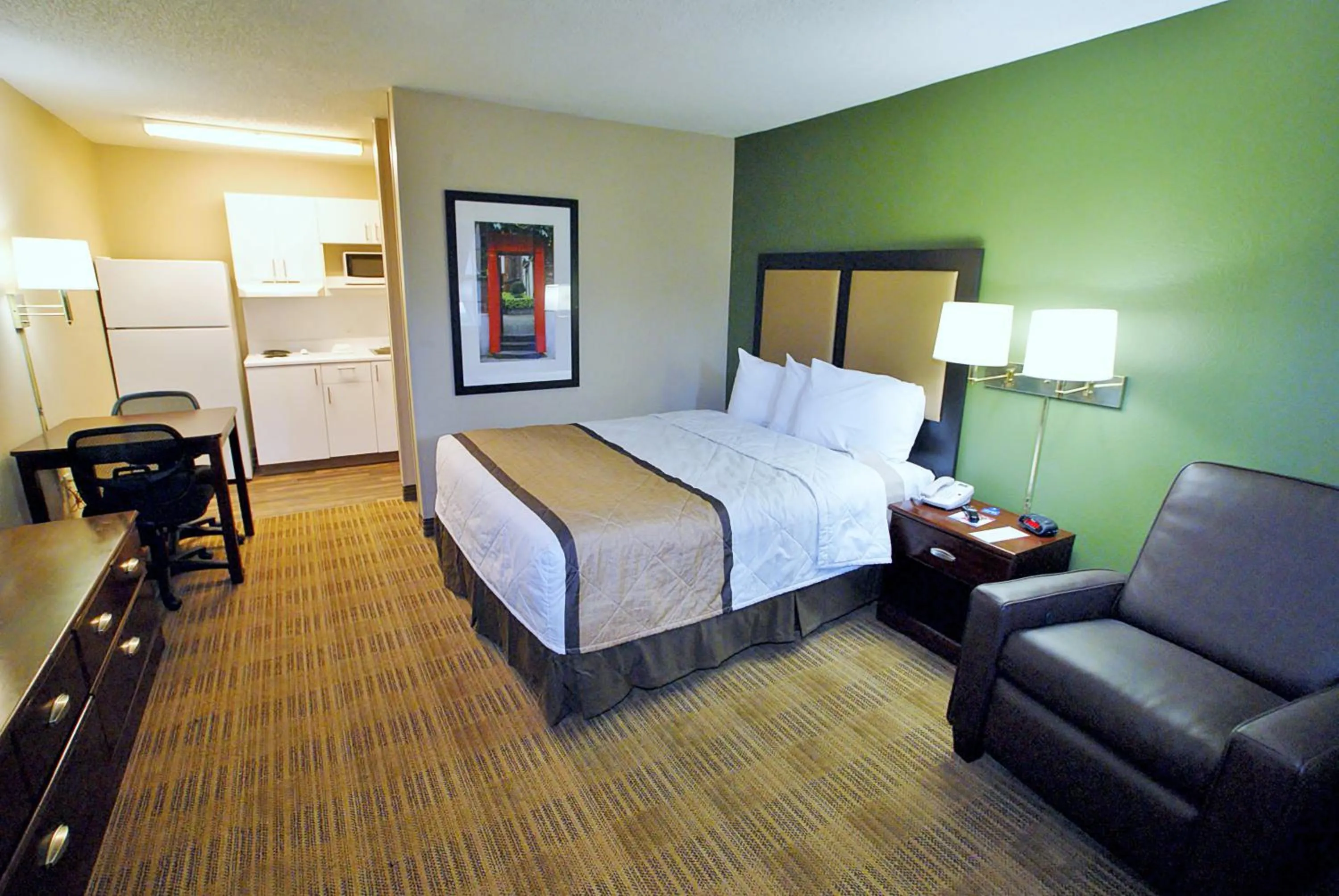 Bed in Extended Stay America Suites - Little Rock - Financial Centre Parkway