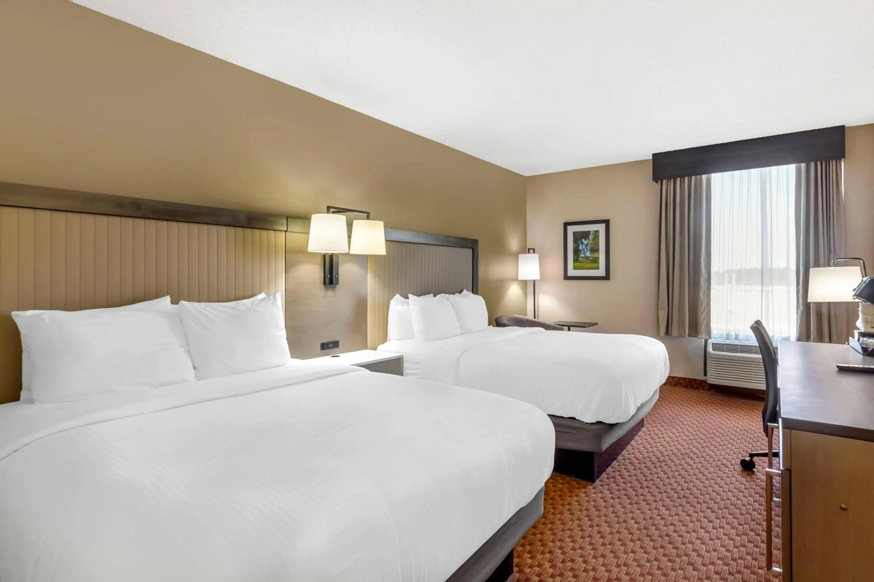 Bedroom, Bed in Best Western Plus Kendall Hotel & Suites