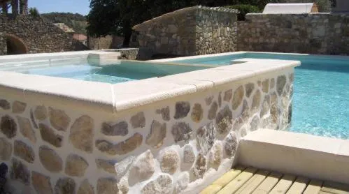 Day in Le Clos des Arts