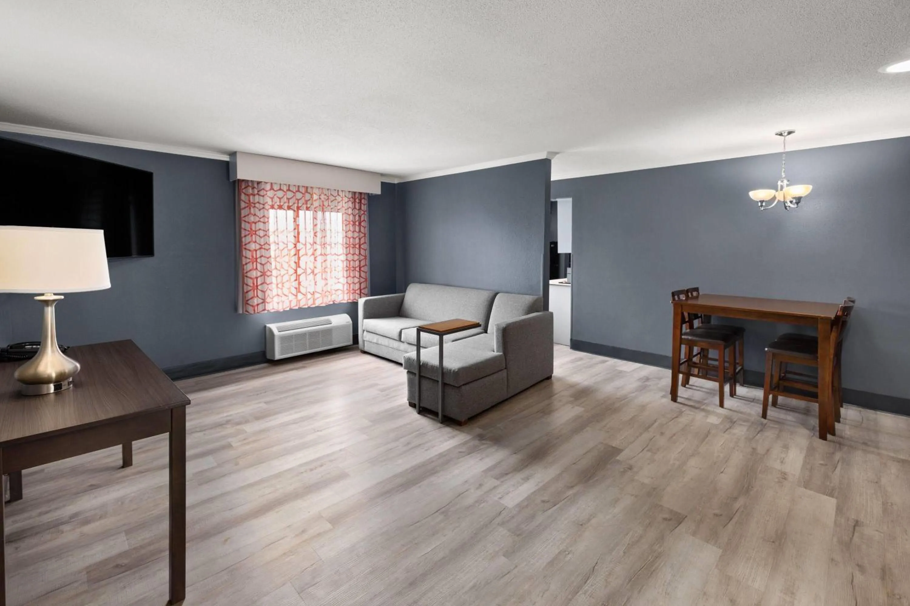 Photo of the whole room in La Quinta by Wyndham Goodlettsville - Nashville