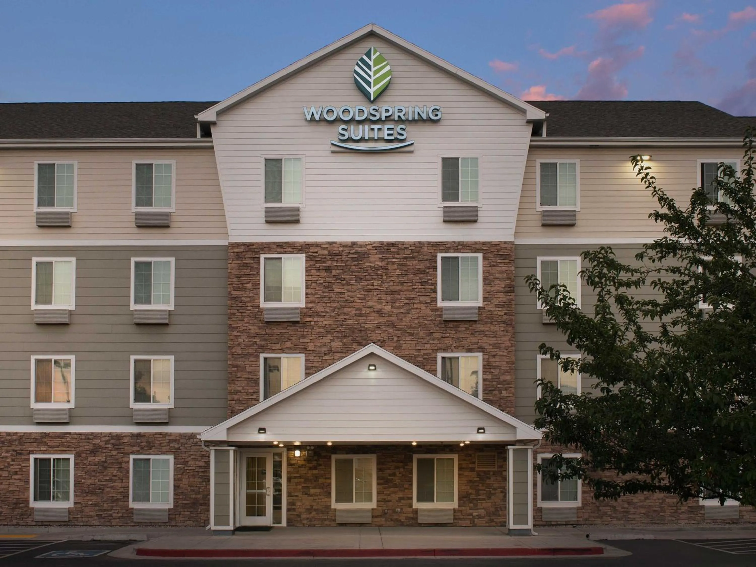 Facade/entrance in Extended Stay America Select Suites - Salt Lake City - West Valley City