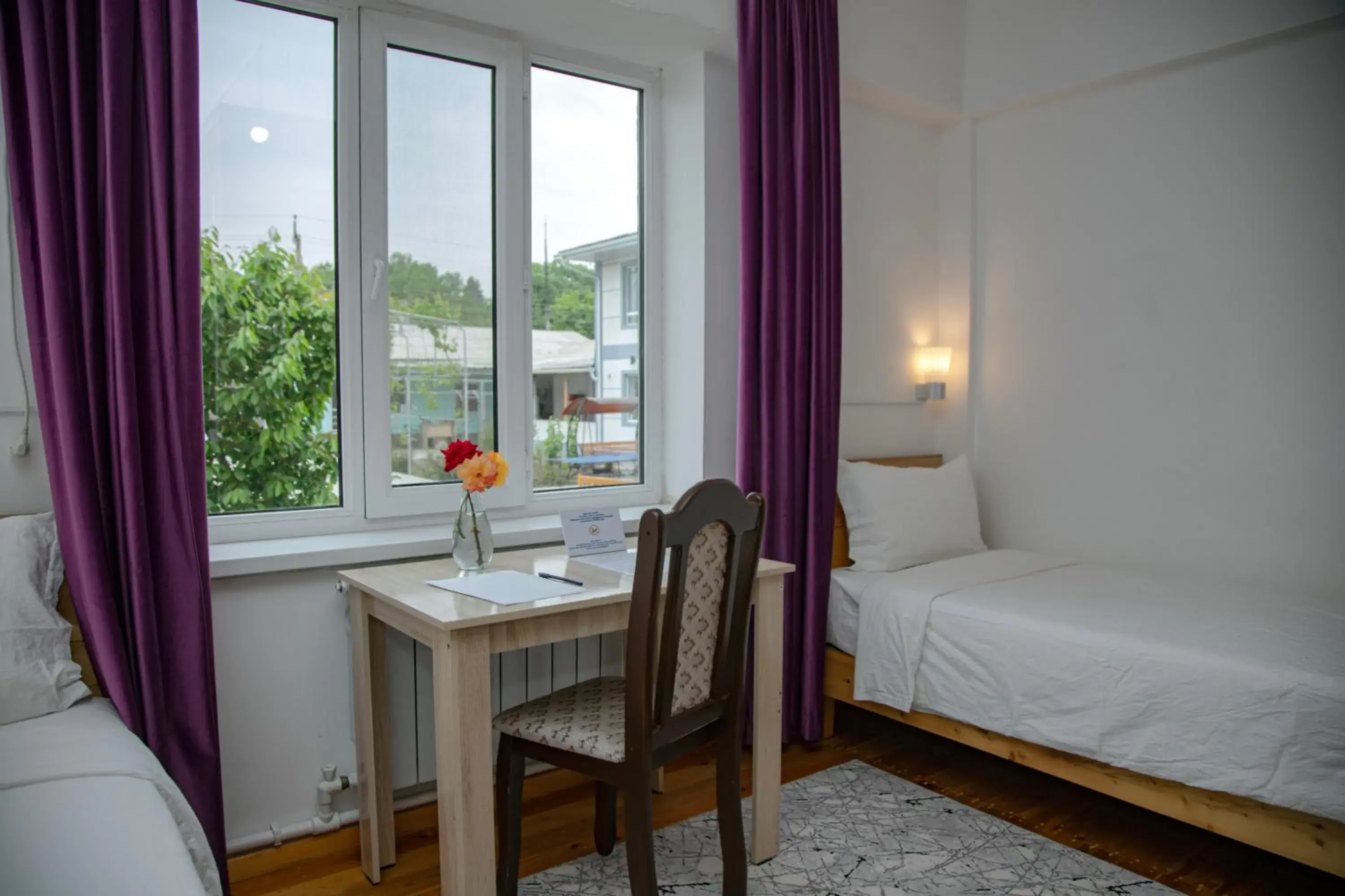 Twin Room with Bathroom - single occupancy in Hotel Good Night Twin Room with Bathroom - single occupancy in Hotel Good Night