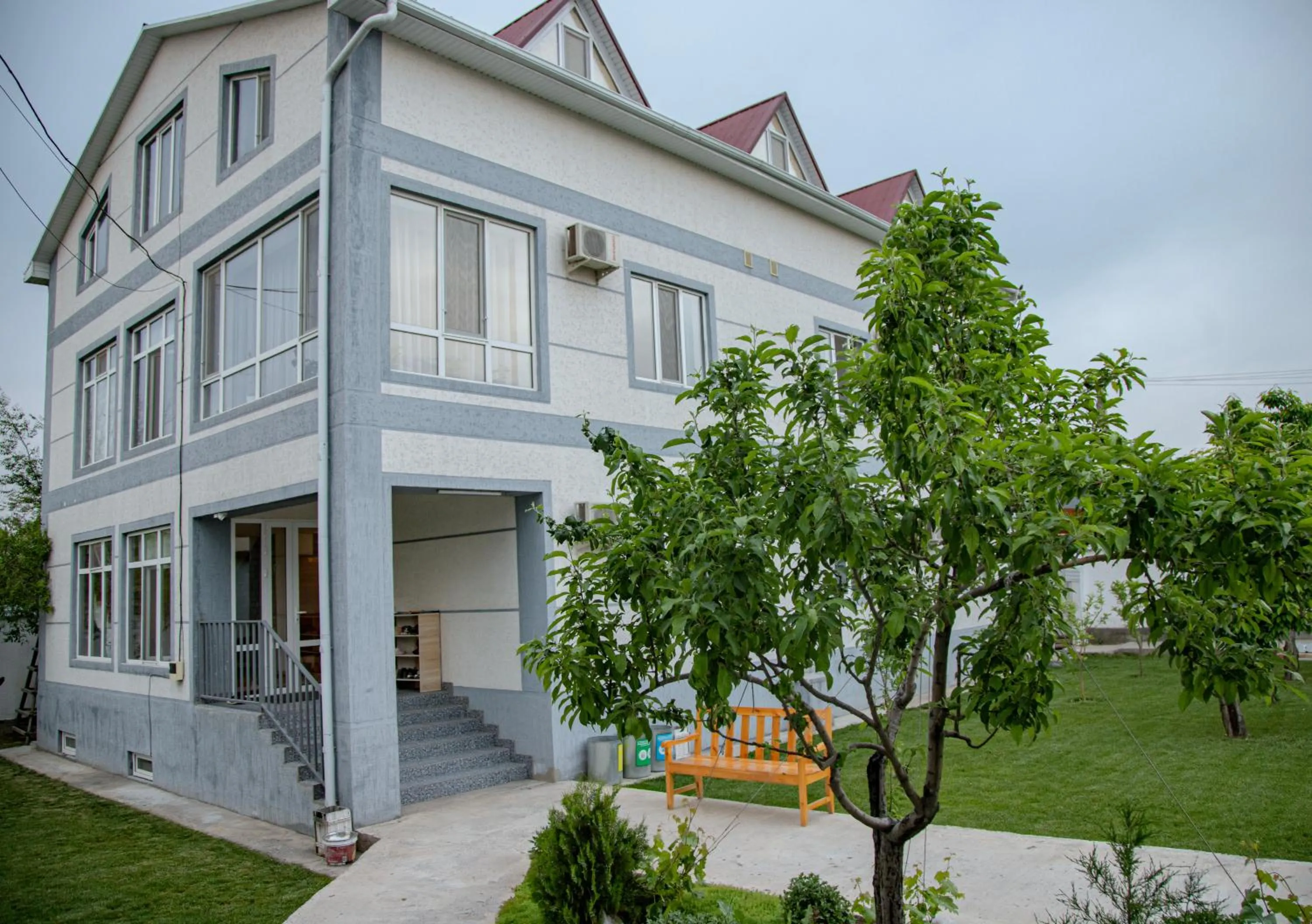 Property building in Hotel Good Night