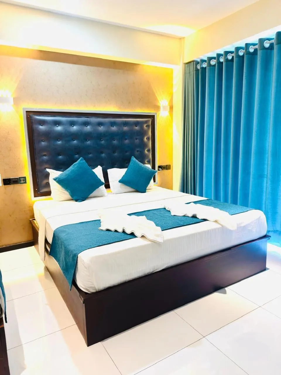 Bed in Royal Rock Sigiriya