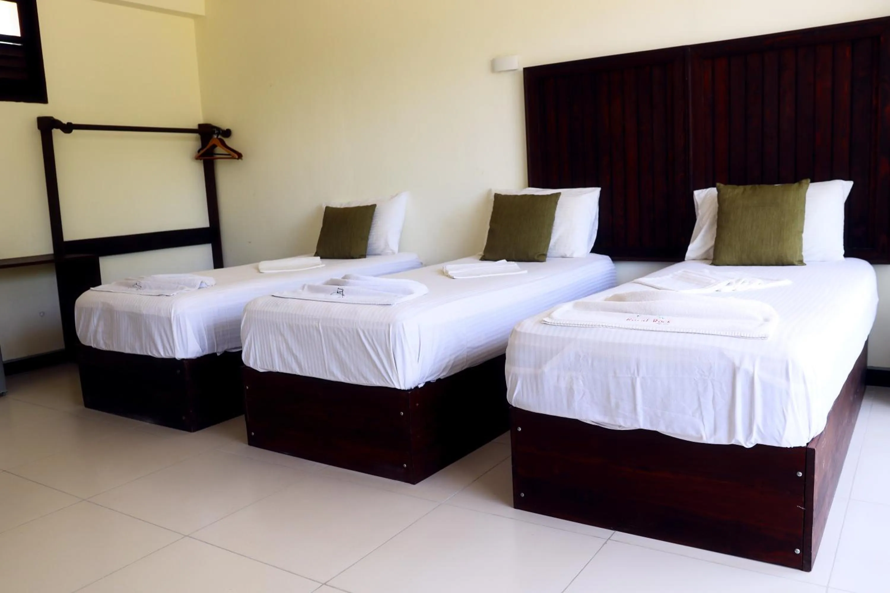 Bed in Royal Rock Sigiriya