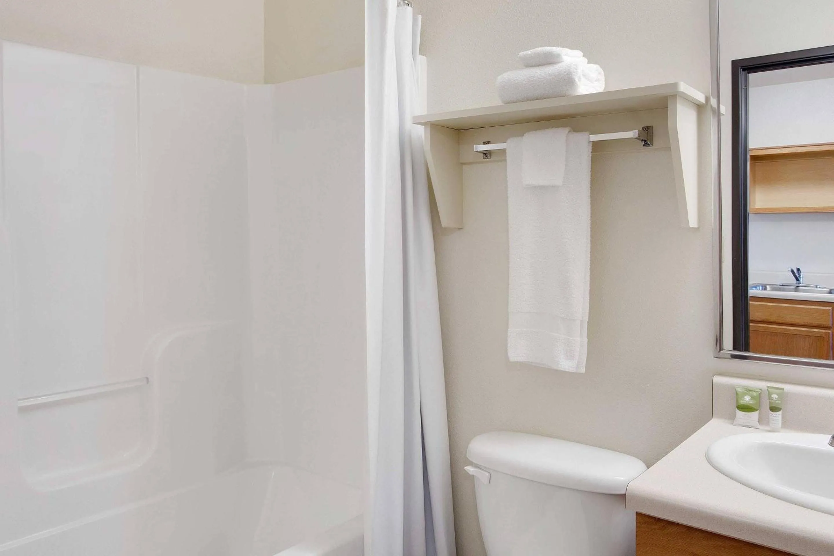 Bedroom in WoodSpring Suites Colonial Heights Fort Lee