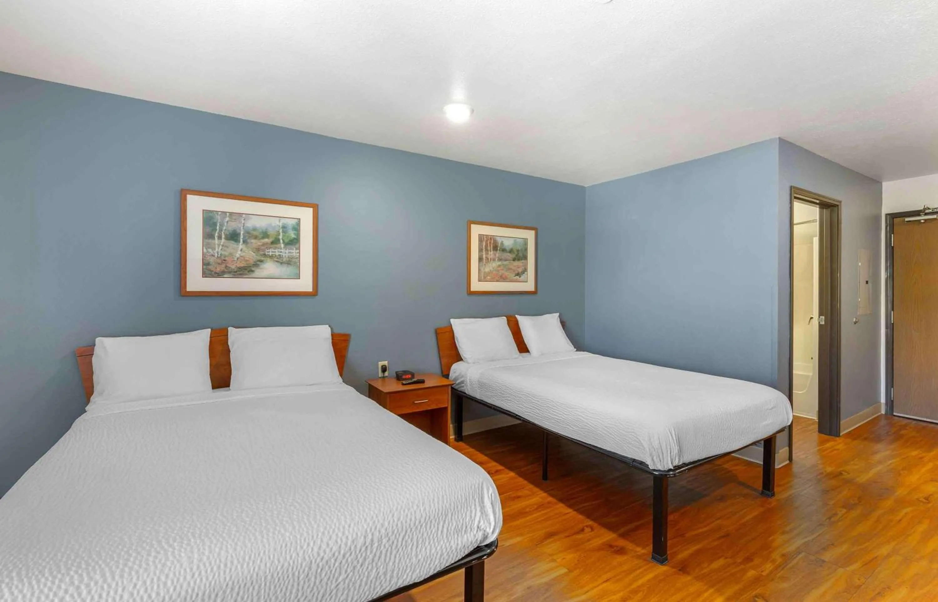 Bedroom, Bed in Extended Stay America Select Suites - Akron - South