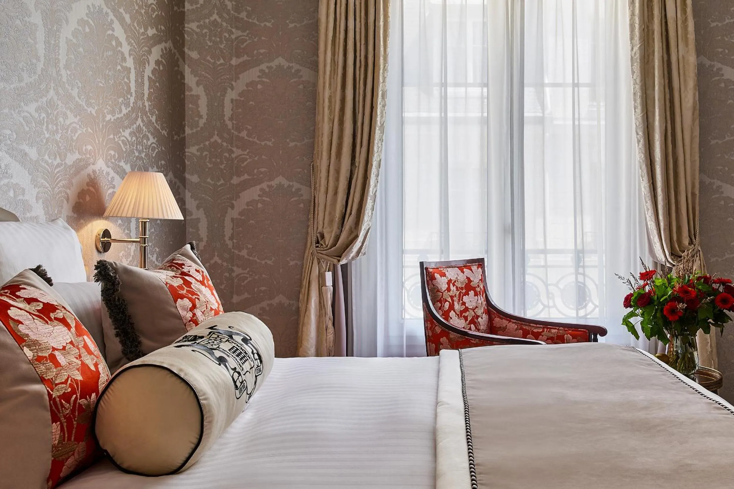 Bed in Hotel Westminster