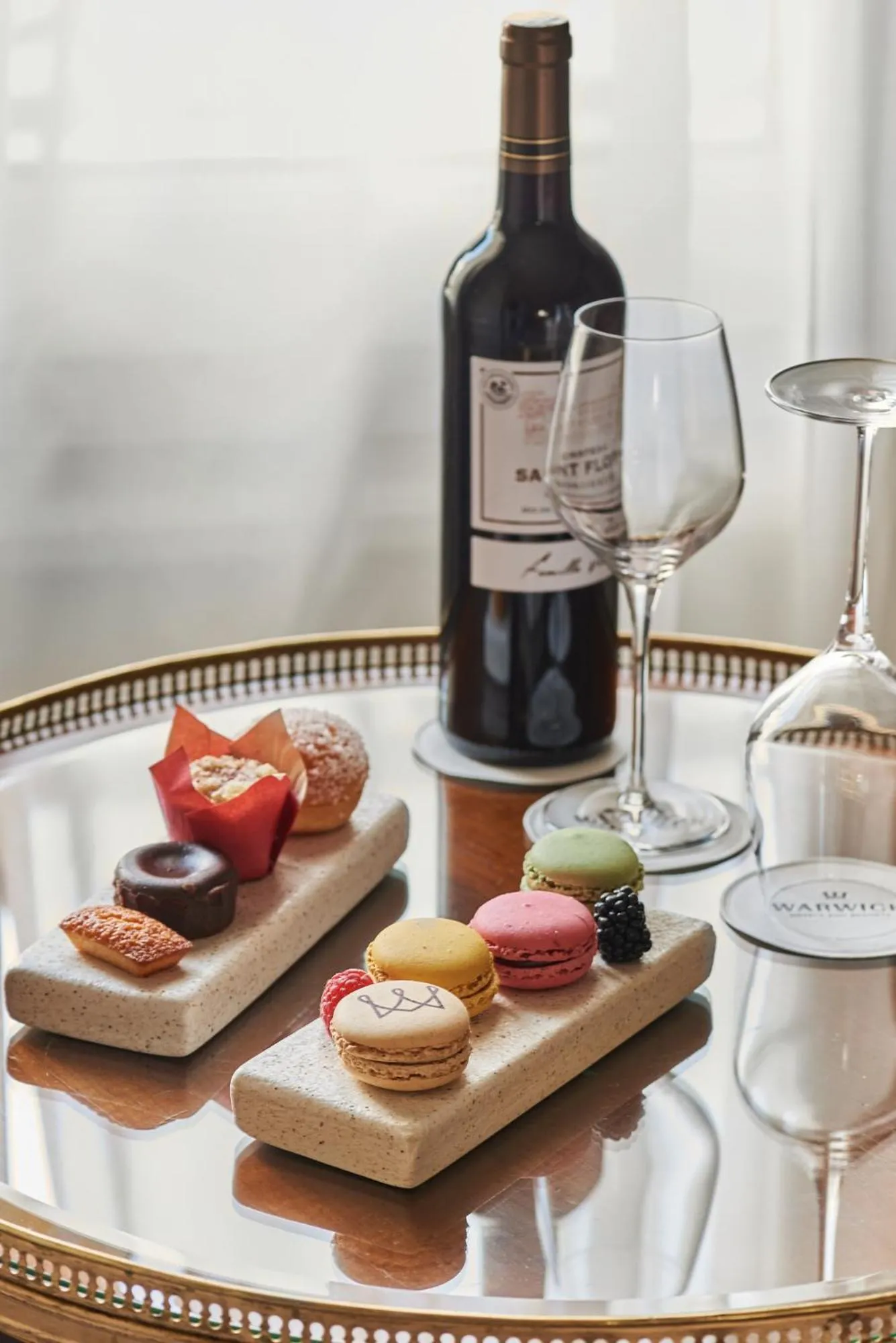 Restaurant/places to eat in Hotel Westminster