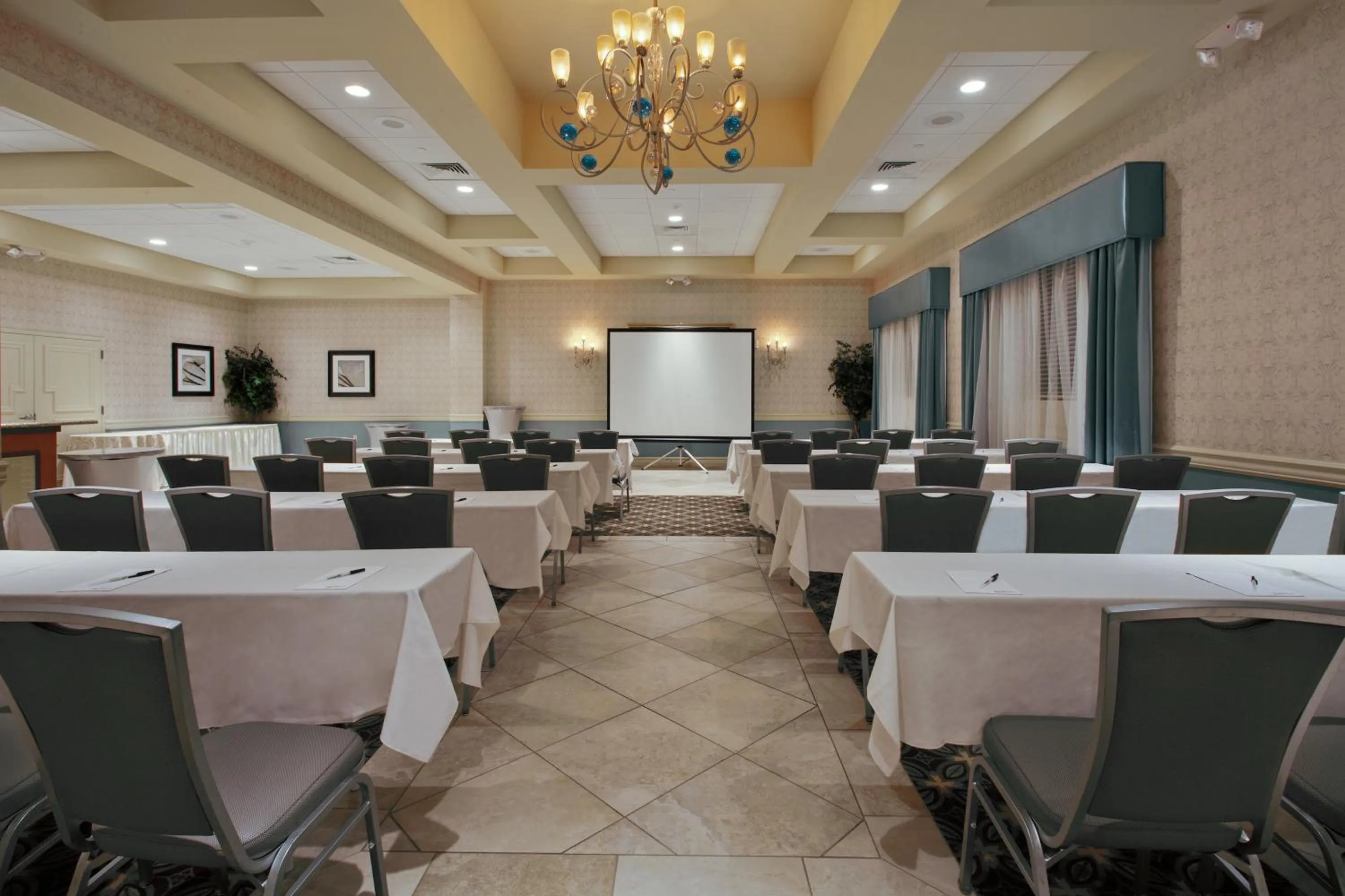 Banquet/Function facilities in Radisson Hotel Freehold