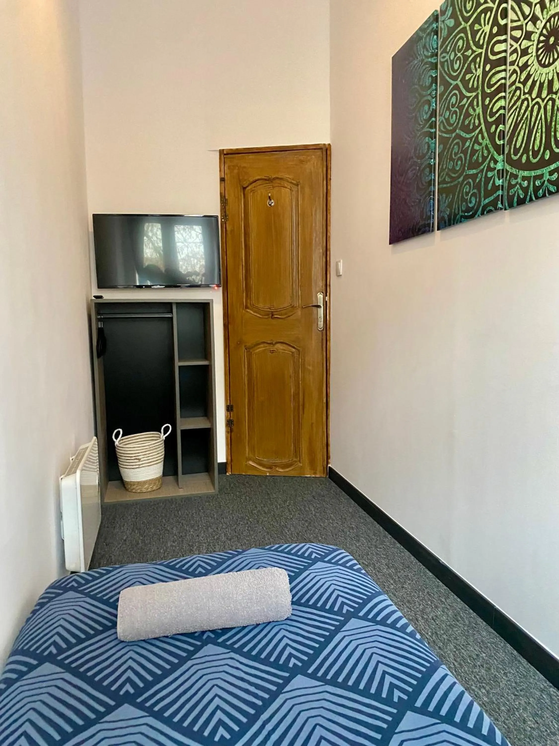 Bed in Topolove Rooms & Apartments