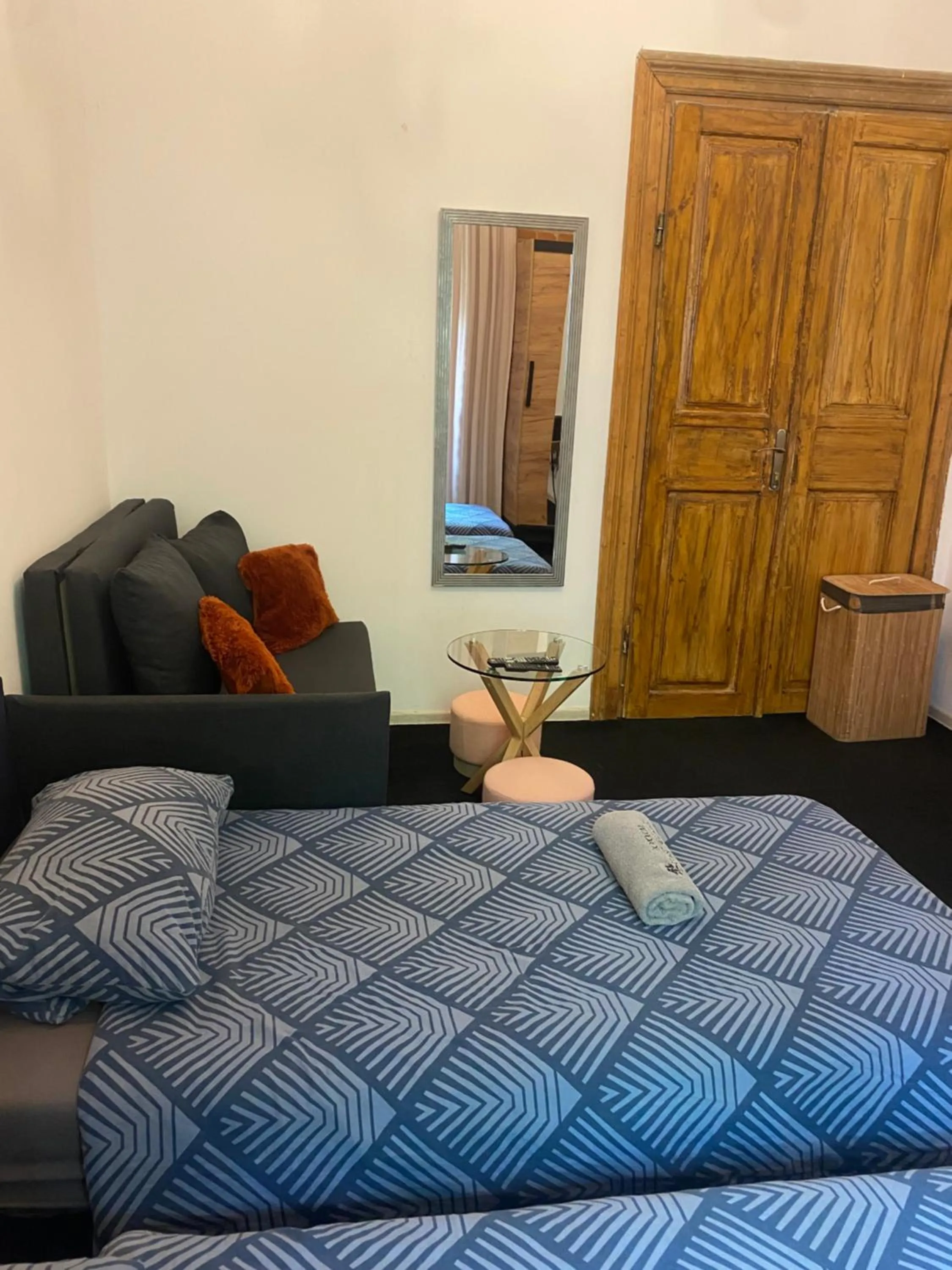 Bed in Topolove Rooms & Apartments