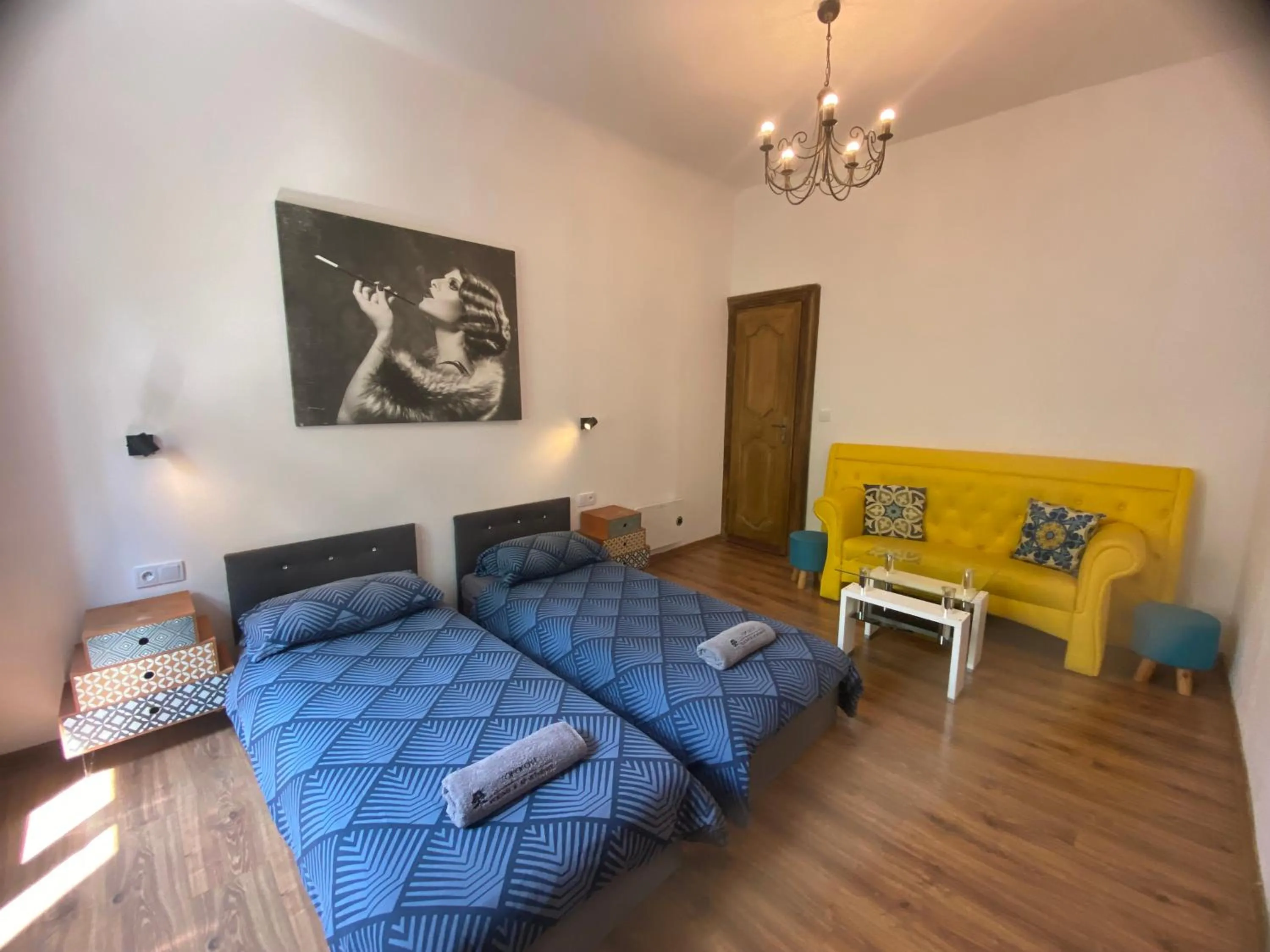 Bed in Topolove Rooms & Apartments