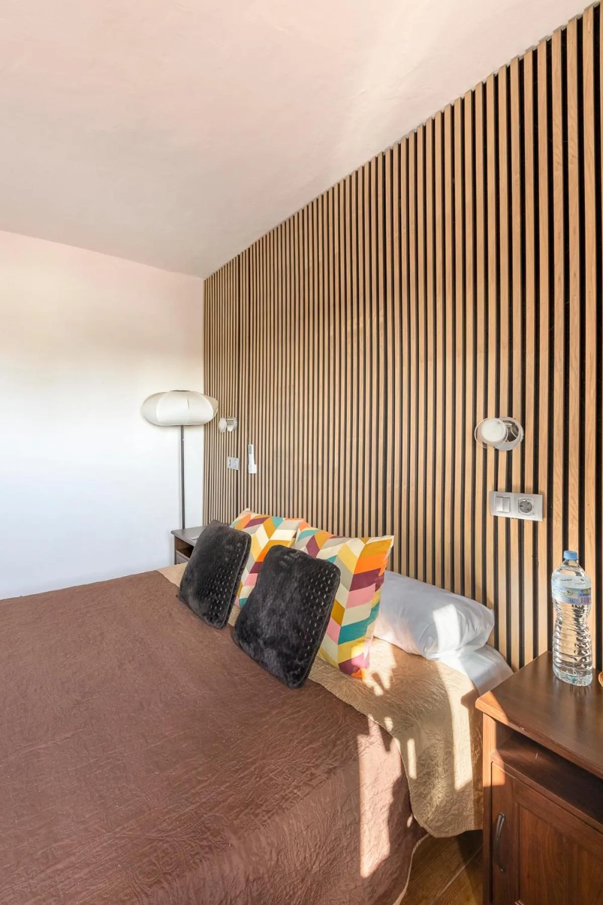 Bed in VALTISYA POOL AND AIRPORT