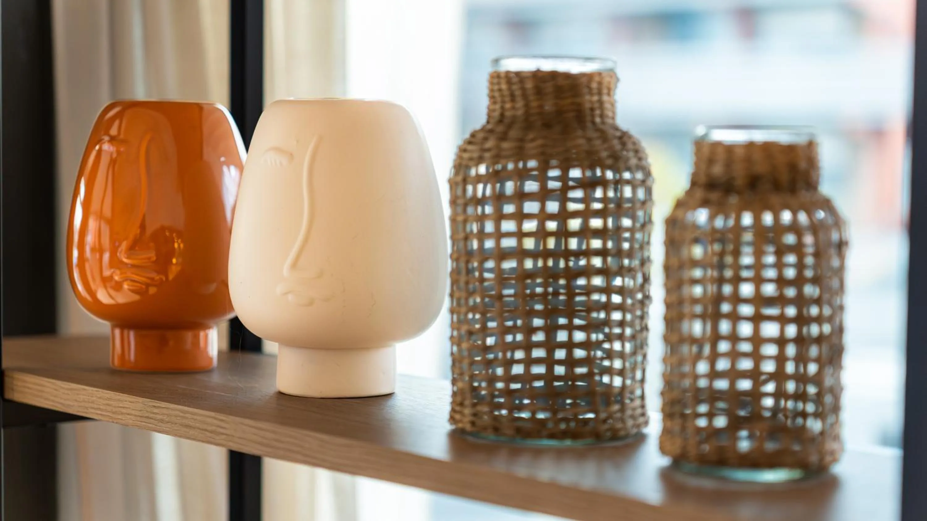 Decorative detail in Campanile NATURE - Bordeaux Lac