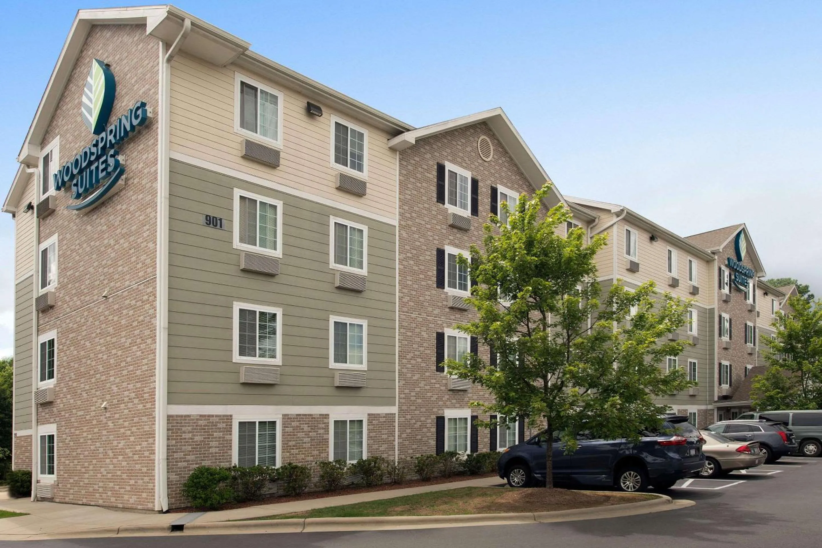 Property building in WoodSpring Suites Raleigh Apex