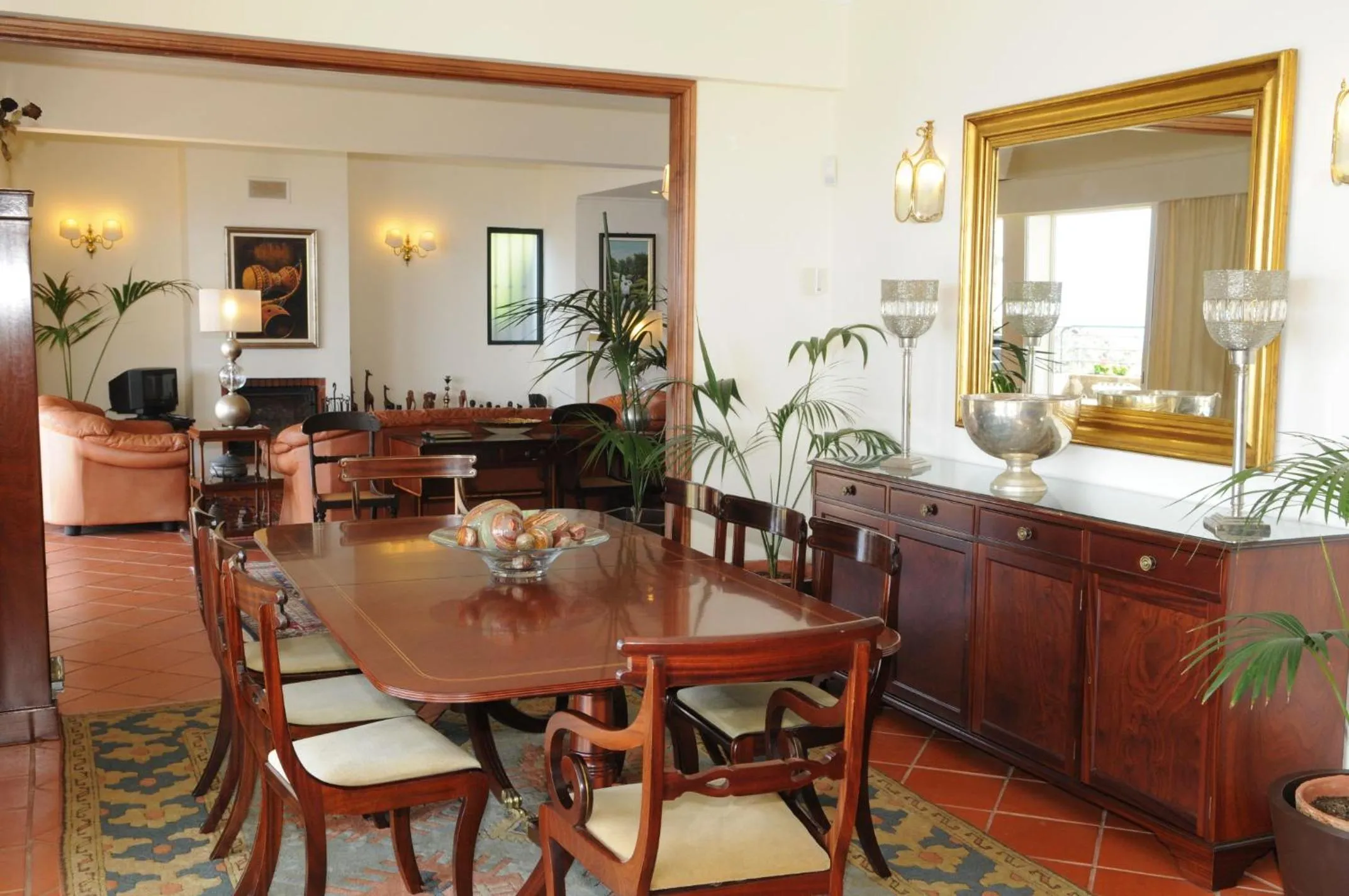 Dining area in An uninterrupted 180 overlooking the Atlantic Ocean