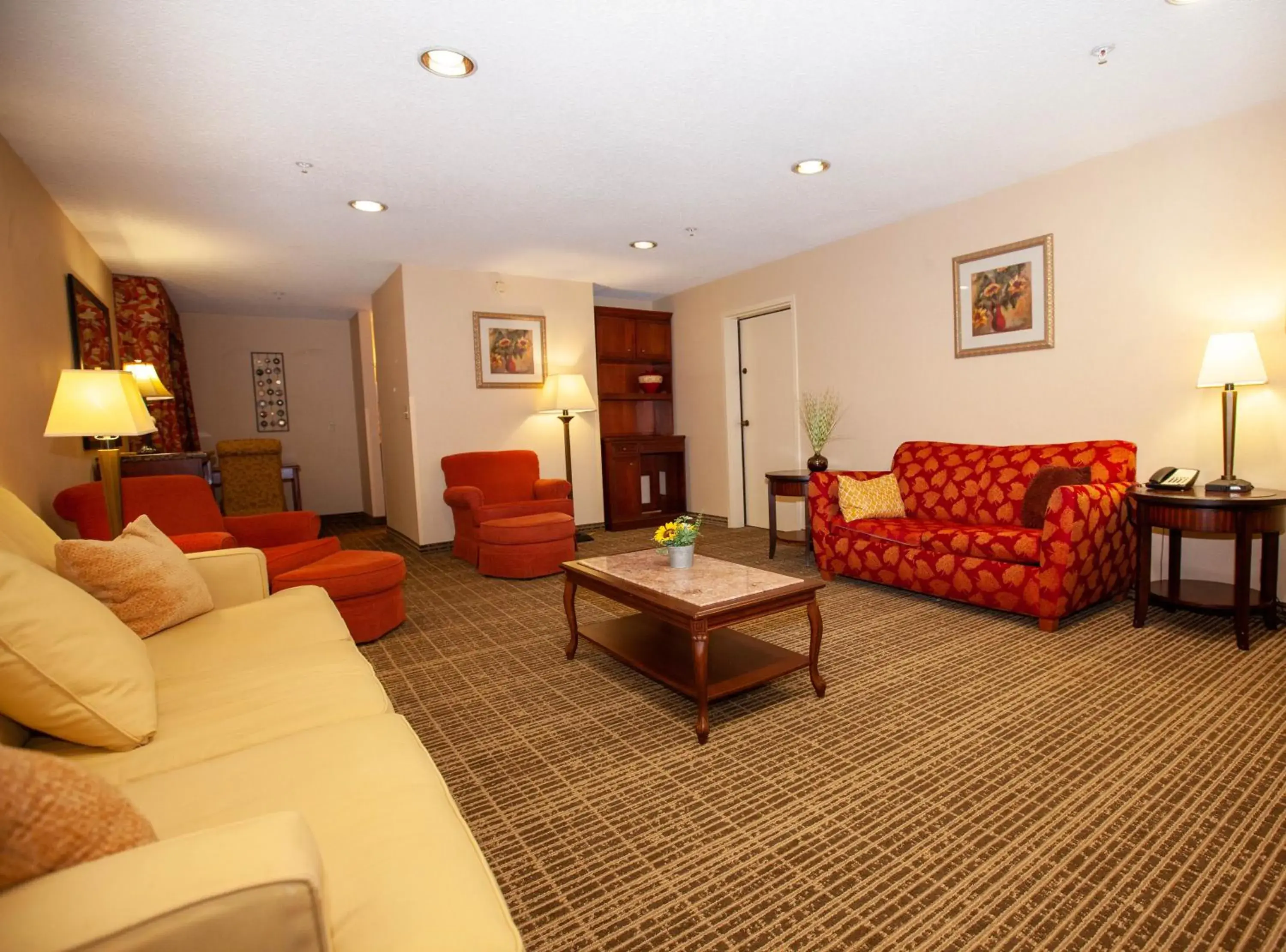 Deluxe King Apartment Suite - Non-Smoking in Baymont by Wyndham Knoxville/Cedar Bluff Deluxe King Apartment Suite - Non-Smoking in Baymont by Wyndham Knoxville/Cedar Bluff