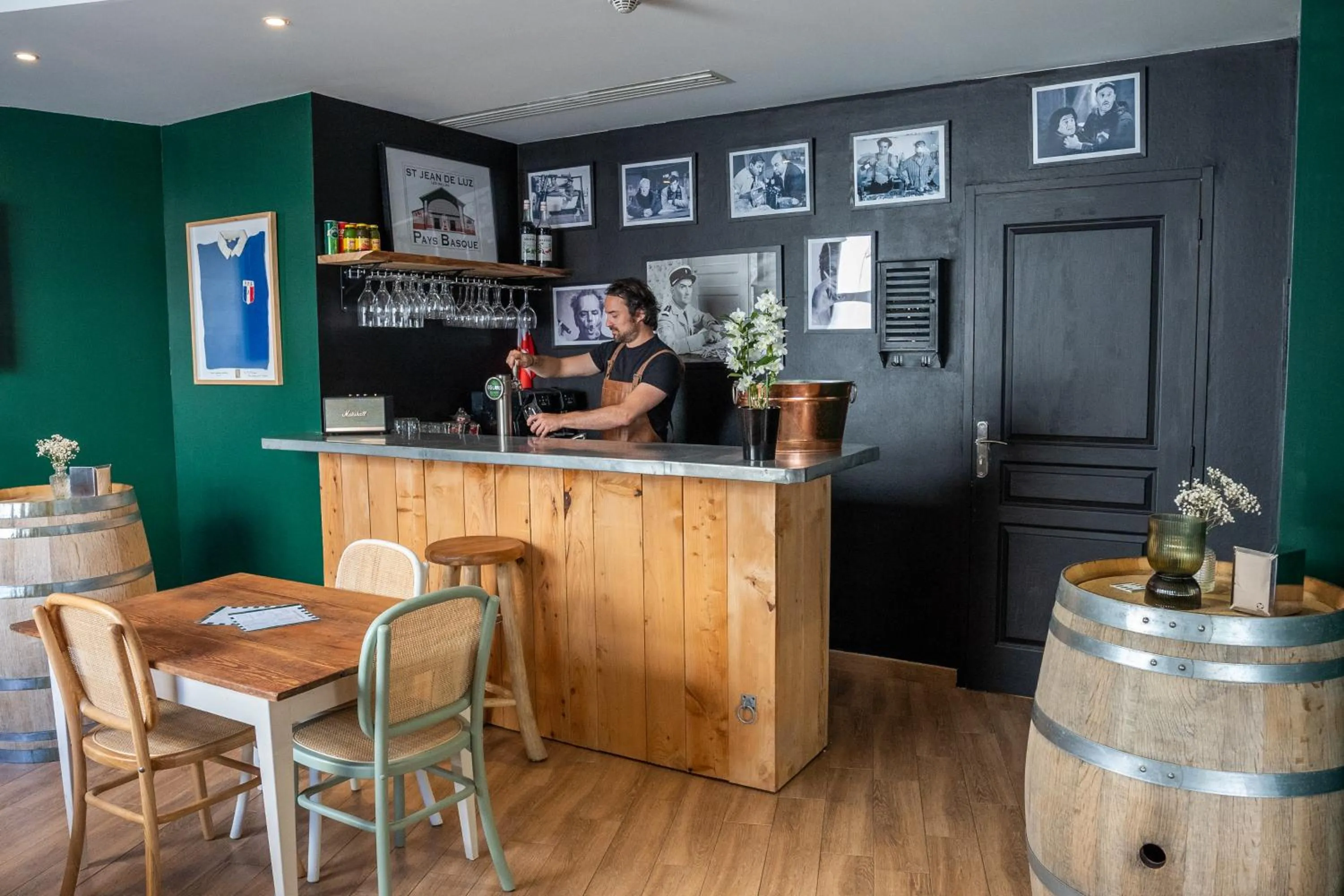 Lounge or bar in Mosaikhotel