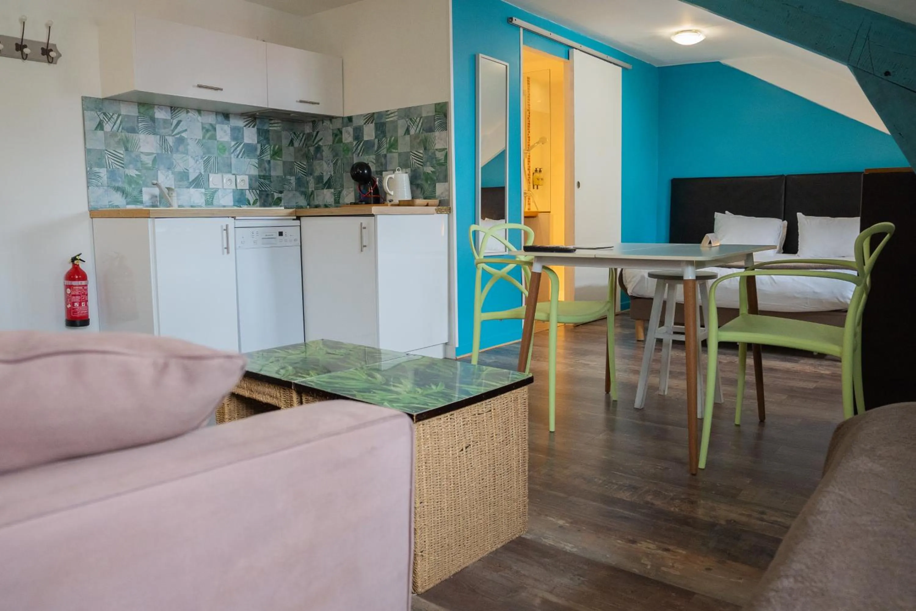 Photo of the whole room in Mosaikhotel