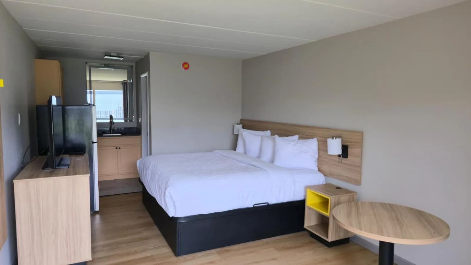 Bed in Days Inn by Wyndham Paducah I-24 Exit 4