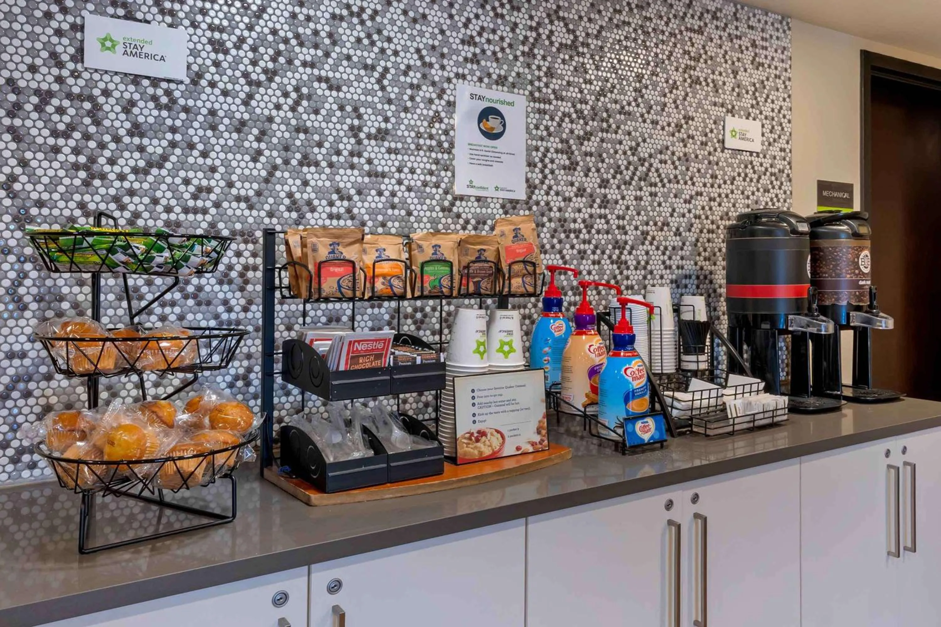 Breakfast in Extended Stay America Suites - Dublin - Hacienda Dr