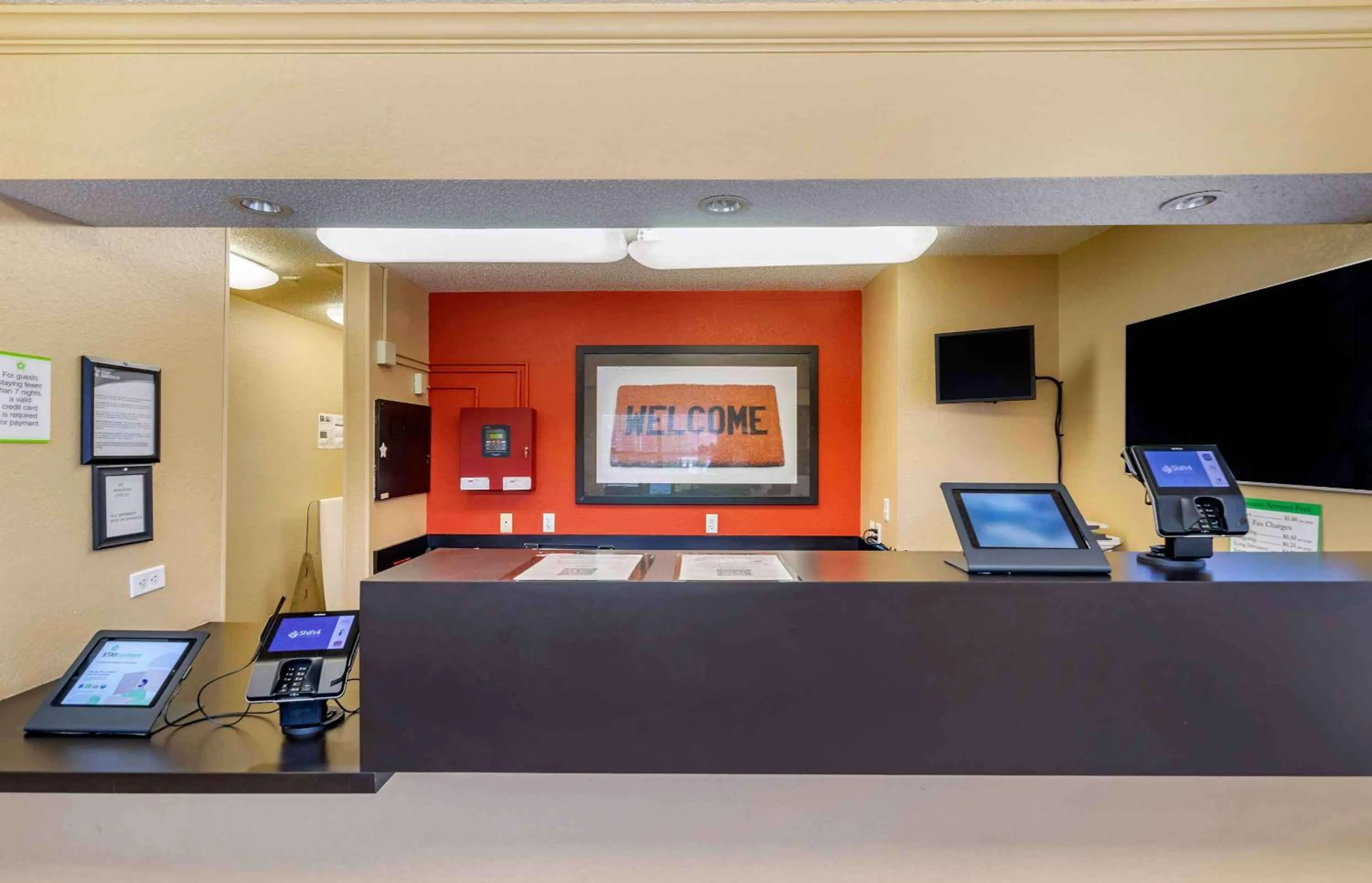 Lobby or reception in Extended Stay America Select Suites - Tampa - North Airport