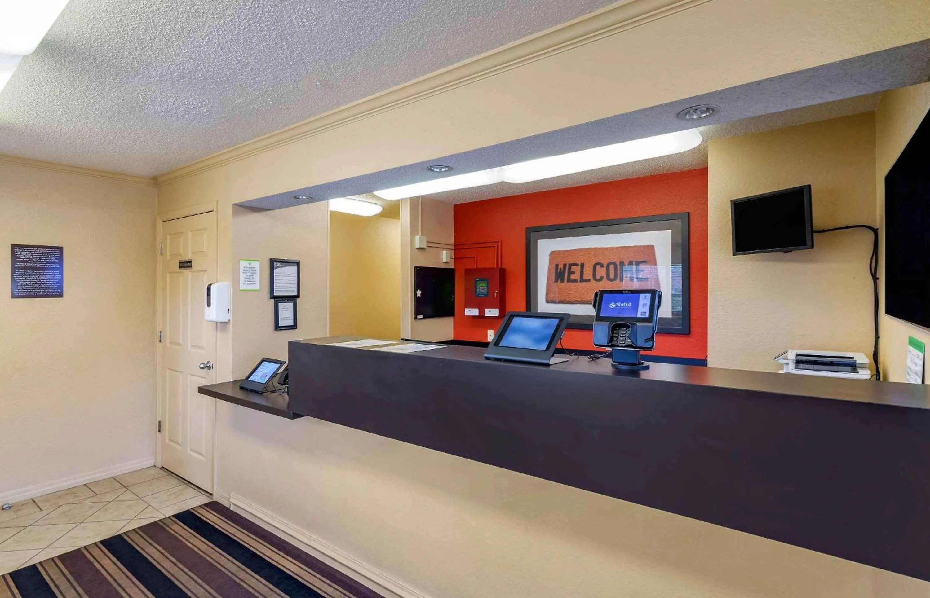 Lobby or reception in Extended Stay America Select Suites - Tampa - North Airport