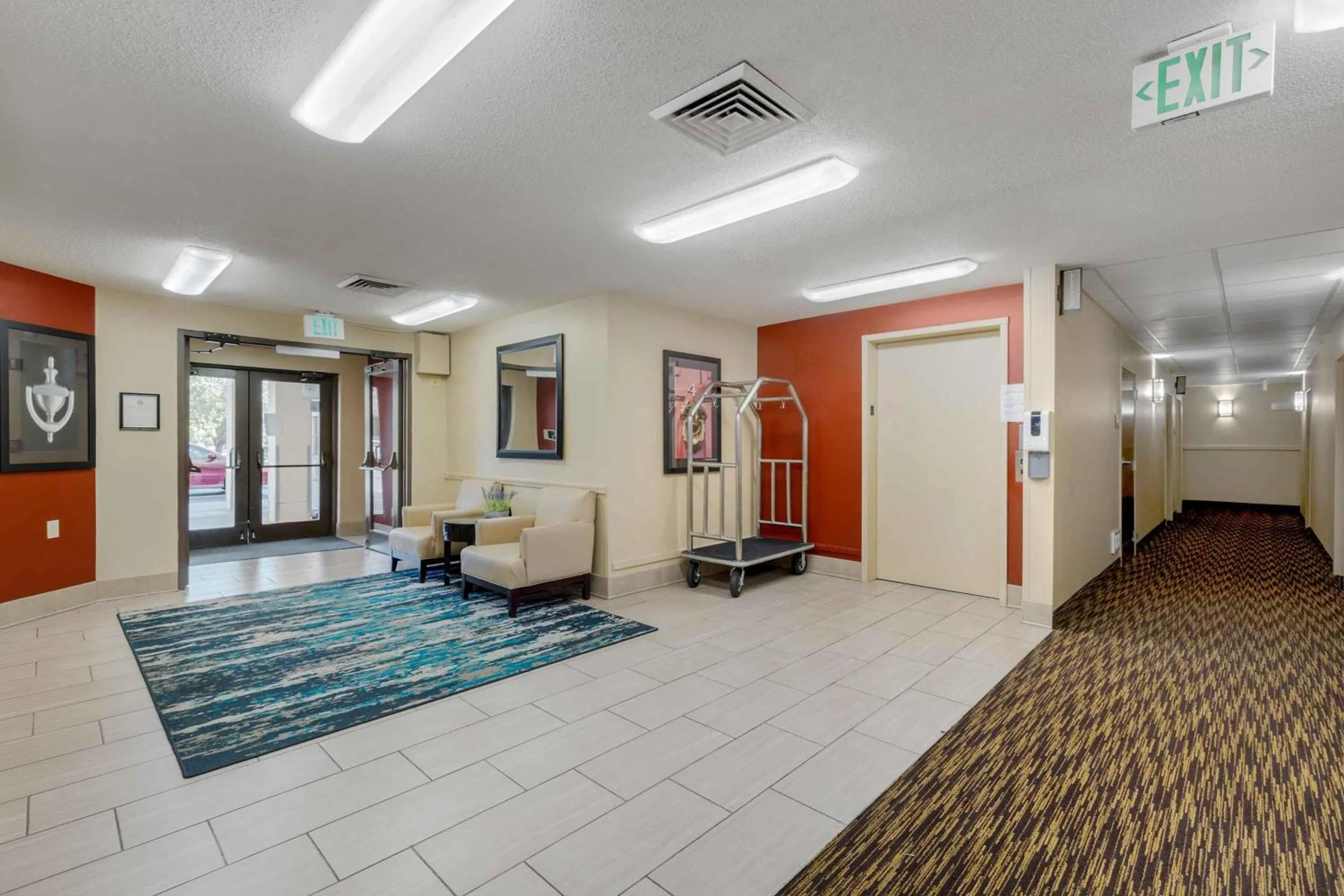 Lobby or reception in Extended Stay America Suites - St Louis - St Peters